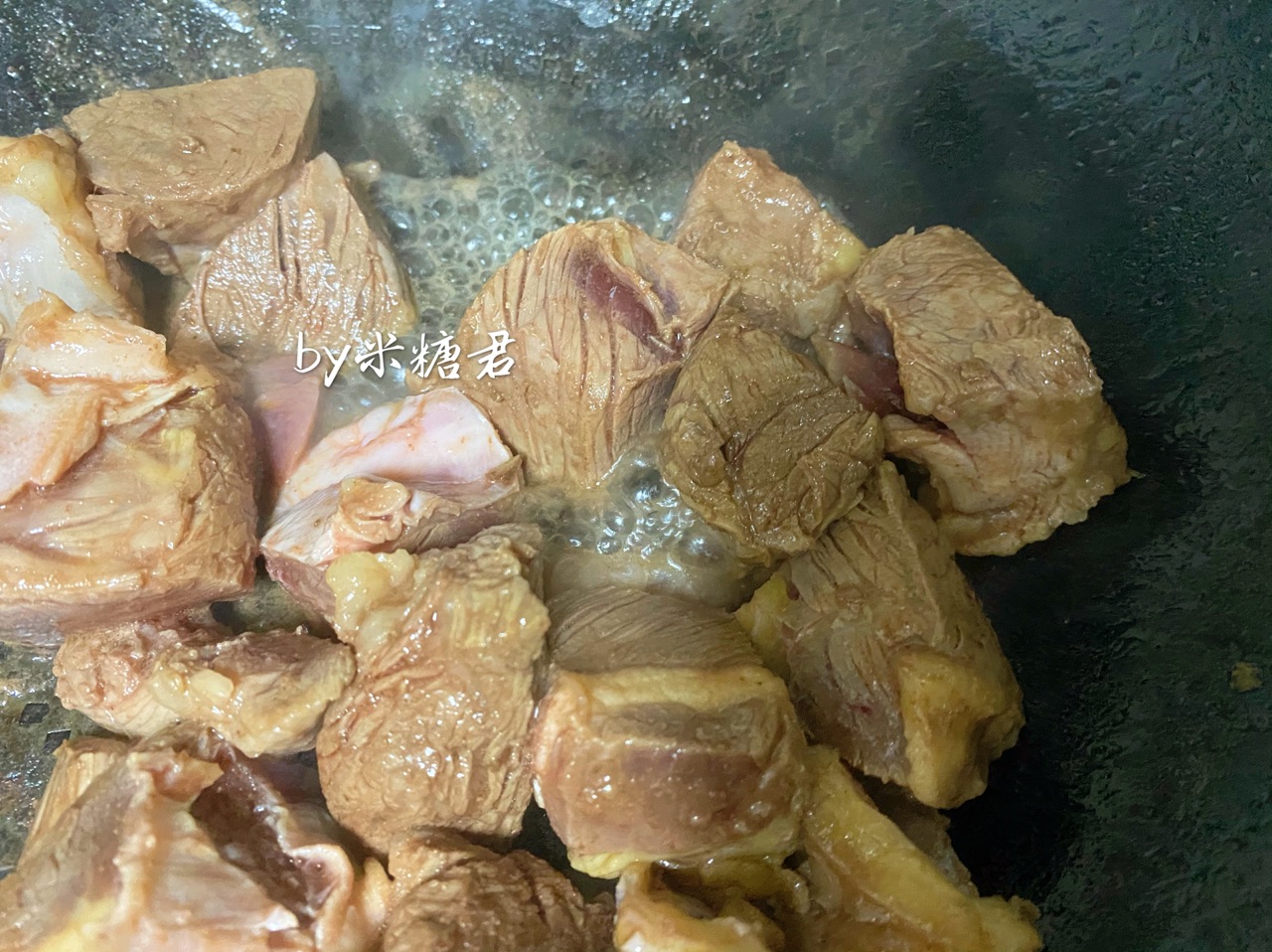 可拌面可盖饭的红烩牛腩