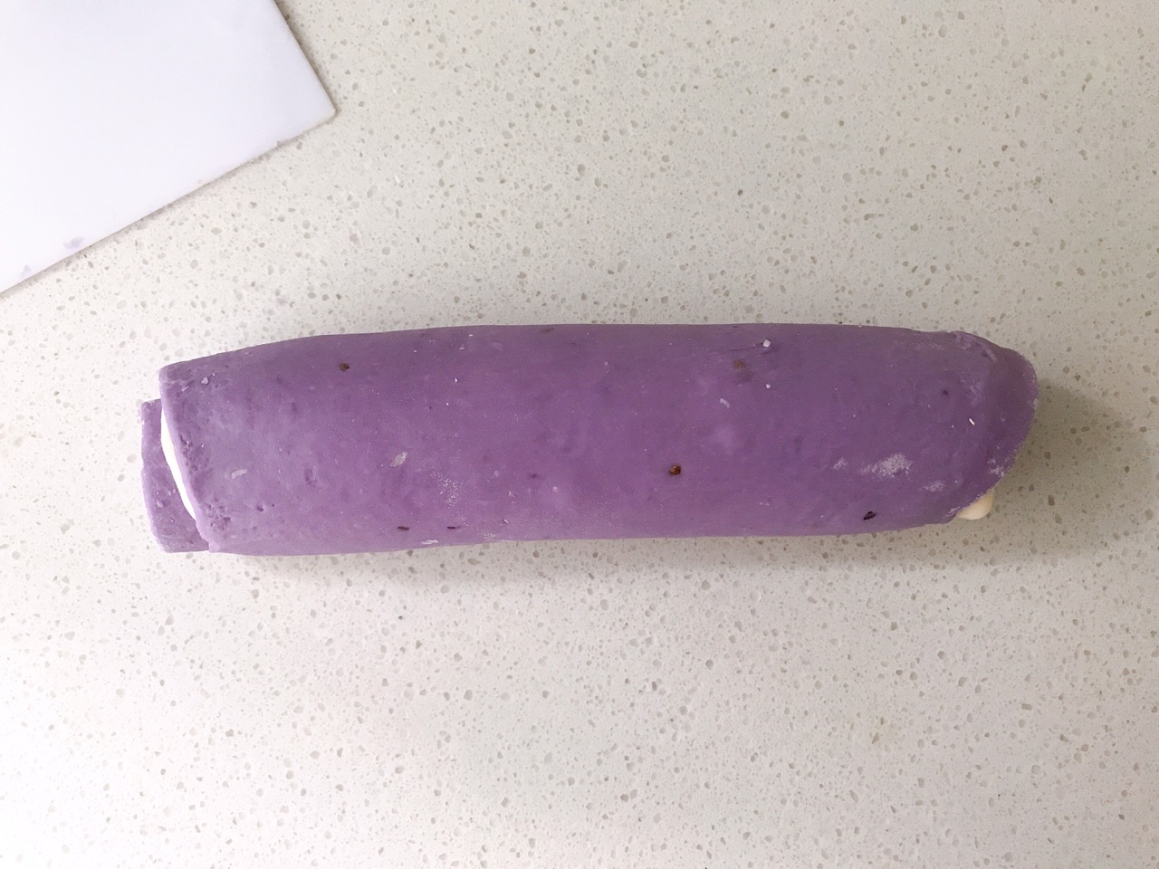 可可爱爱撞色卷心小馒头