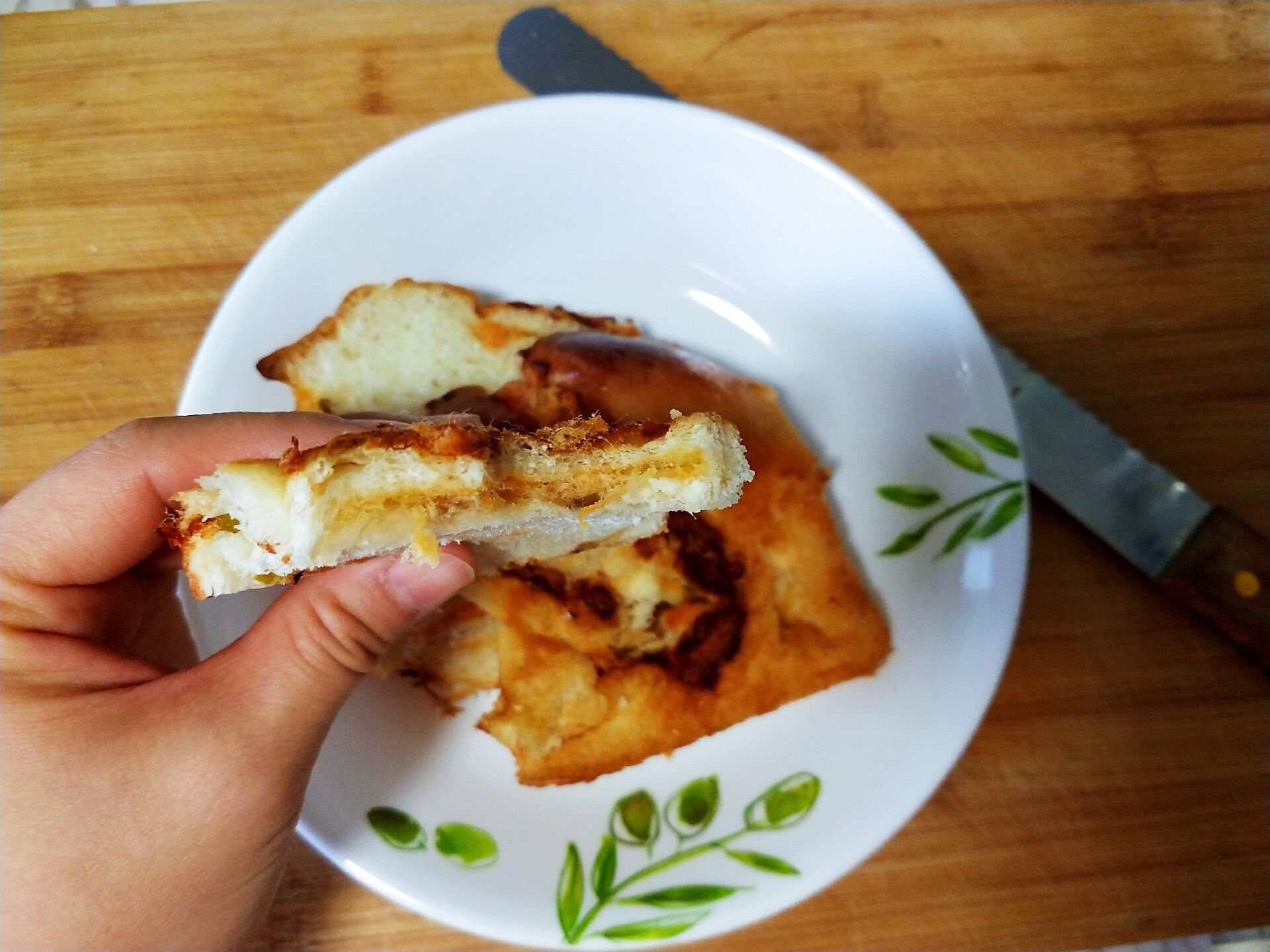 可拉丝的肉松吐司面包