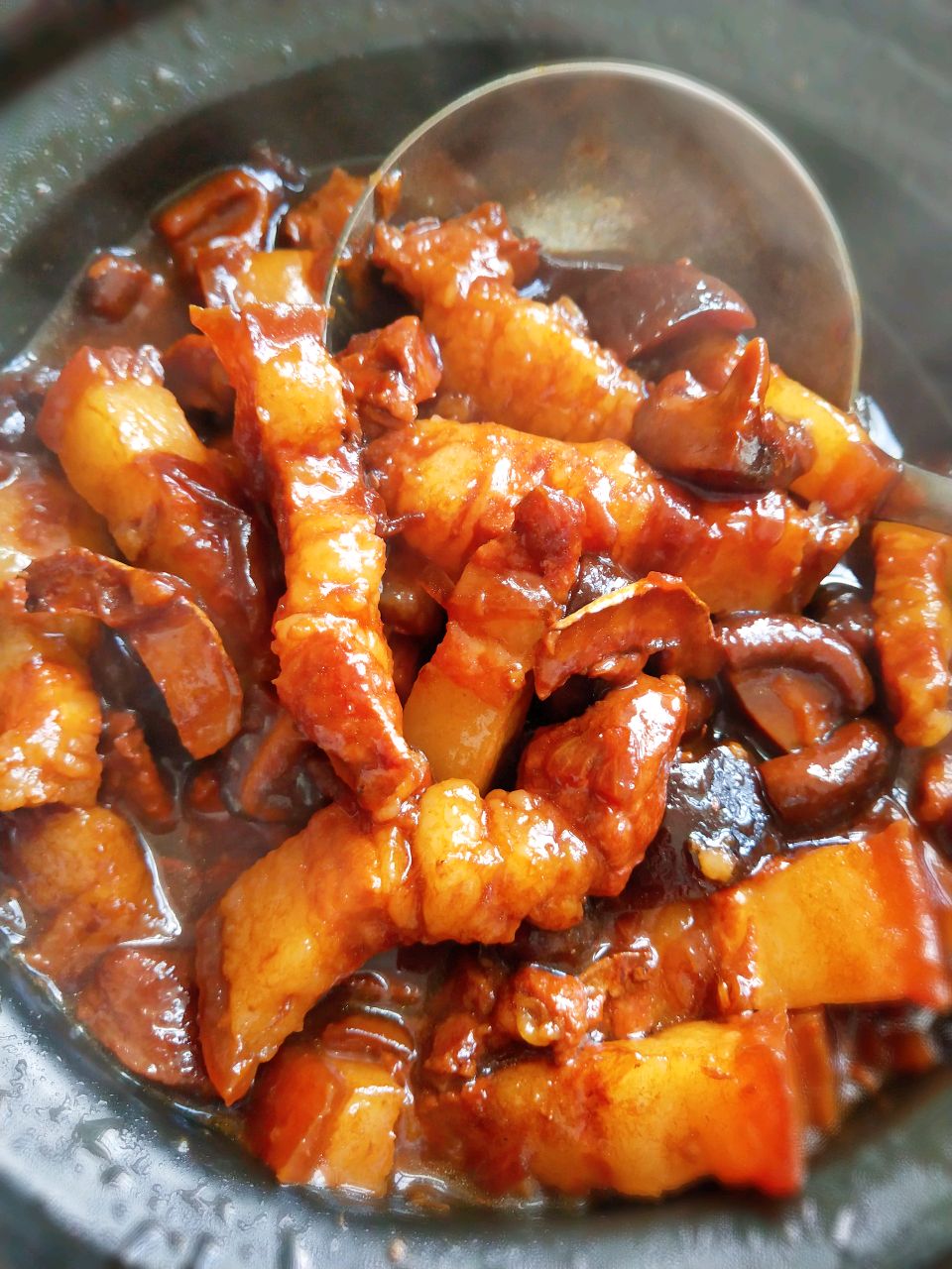 可乐家的招牌卤肉饭