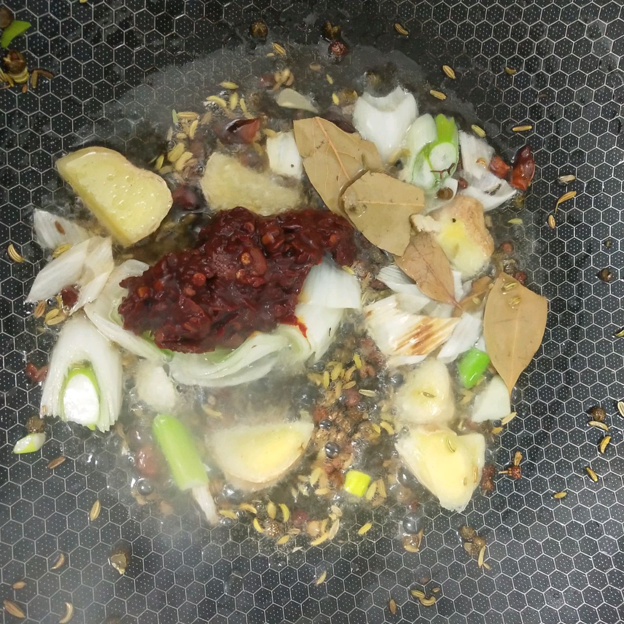 可以喝汤的麻辣烫