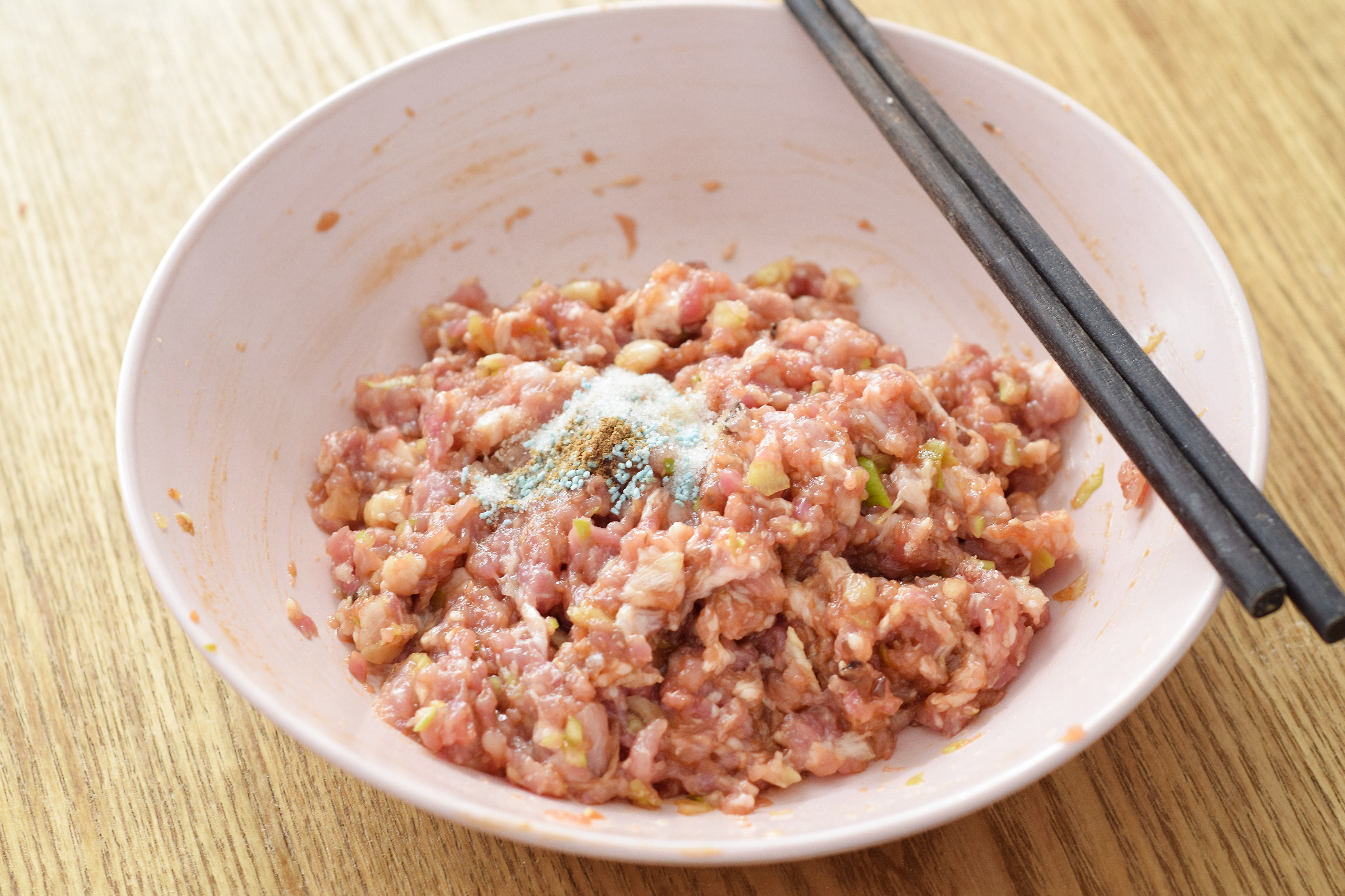 空气炸多彩糖果饺子