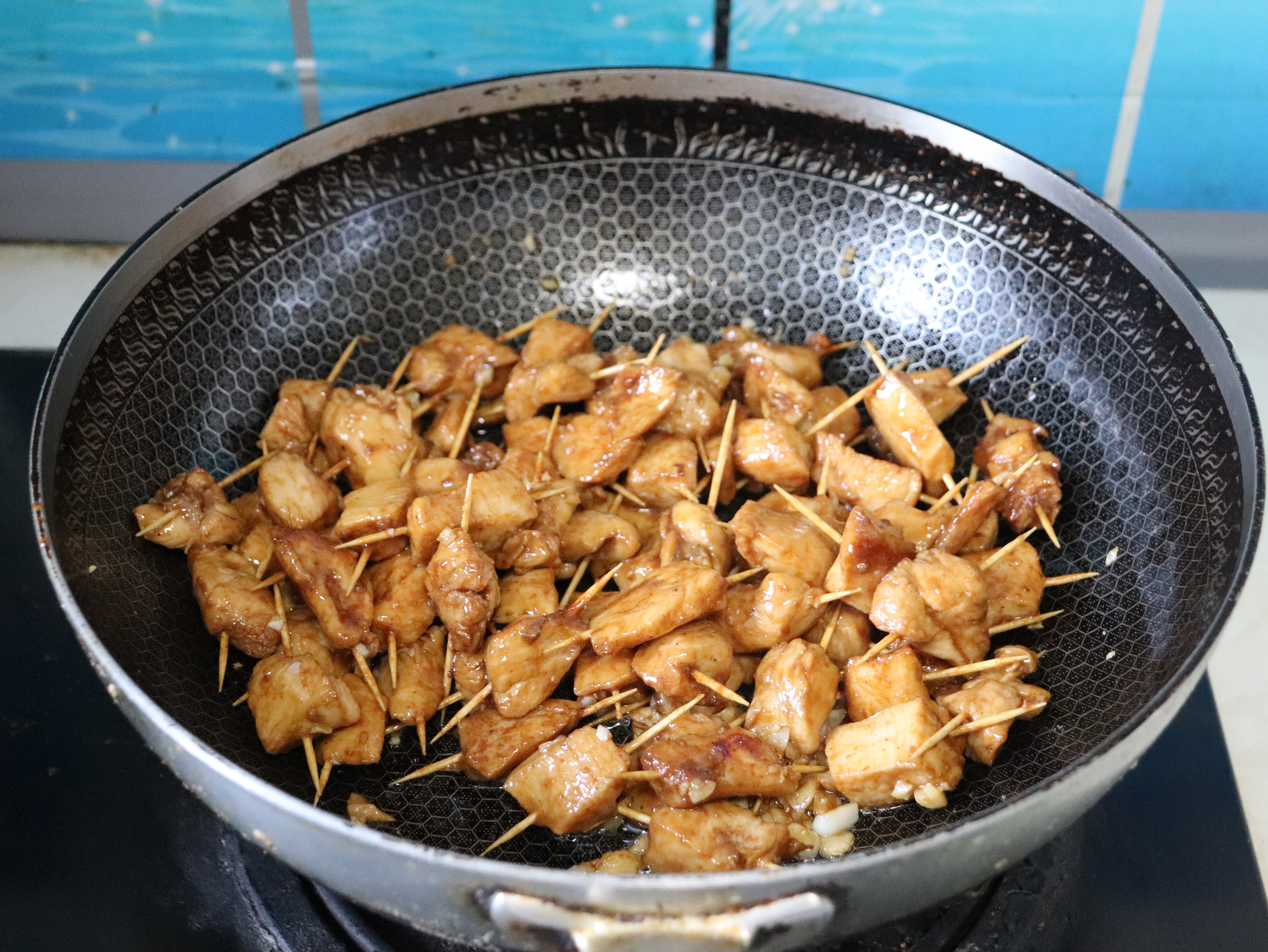 口一串,超级解馋好吃的牙签鸡胸肉