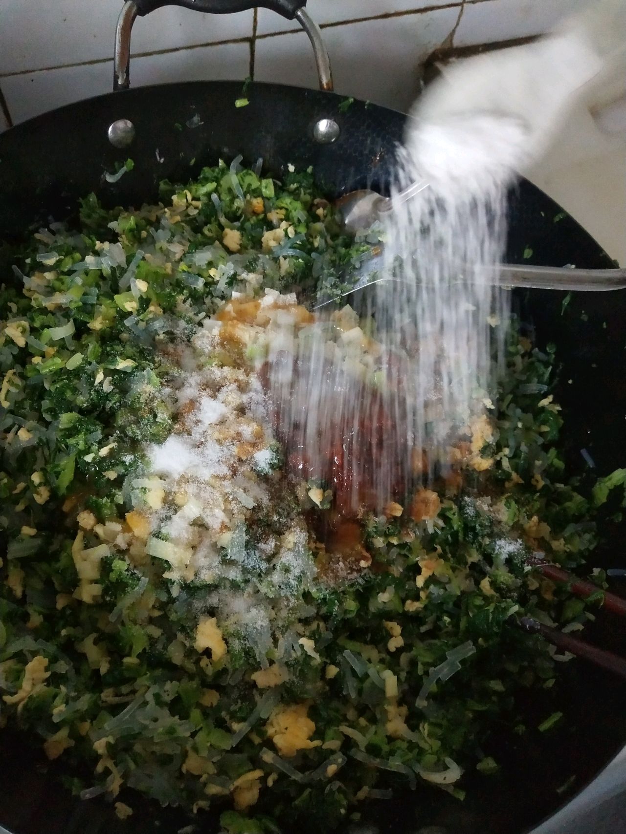 口感肉头的小白菜素包子