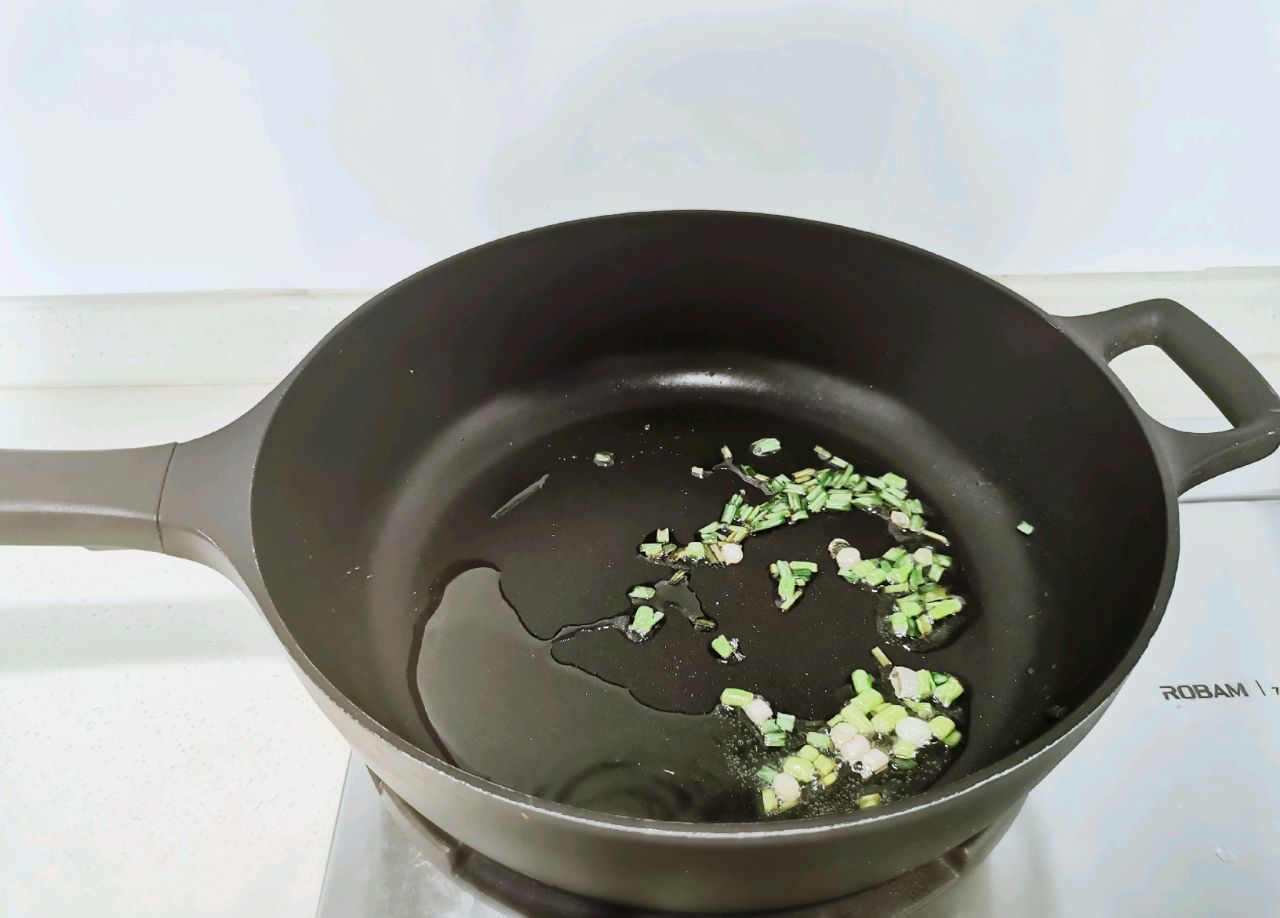 口感鲜甜~营养丰富~葱油北极虾