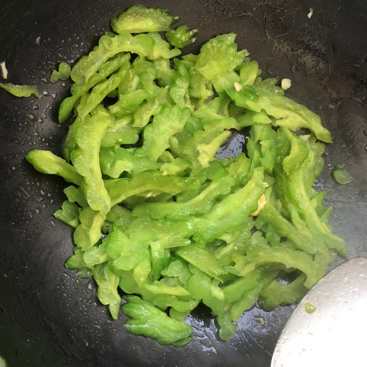 苦瓜炒蛋