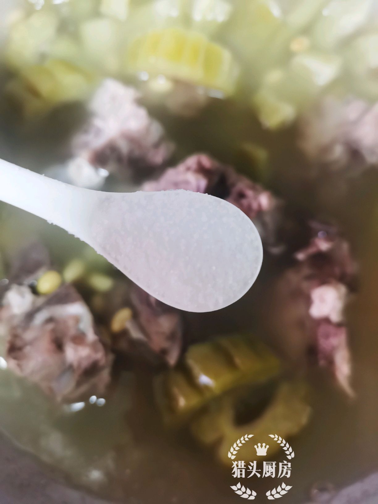 苦瓜黄豆骨头汤