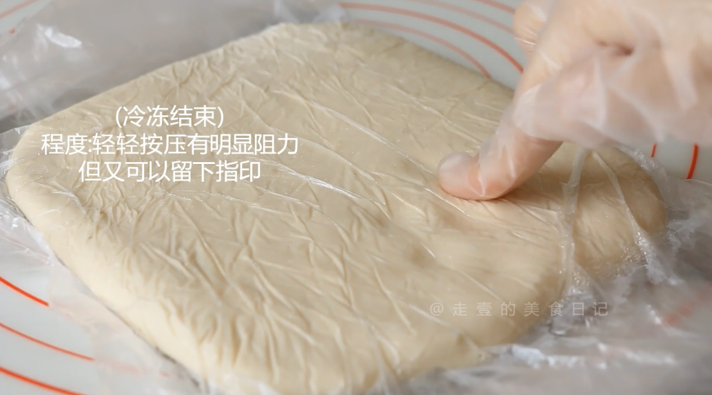 跨年啦！ | 过年宅家做面包 | 不用开酥的手撕杏仁小餐包