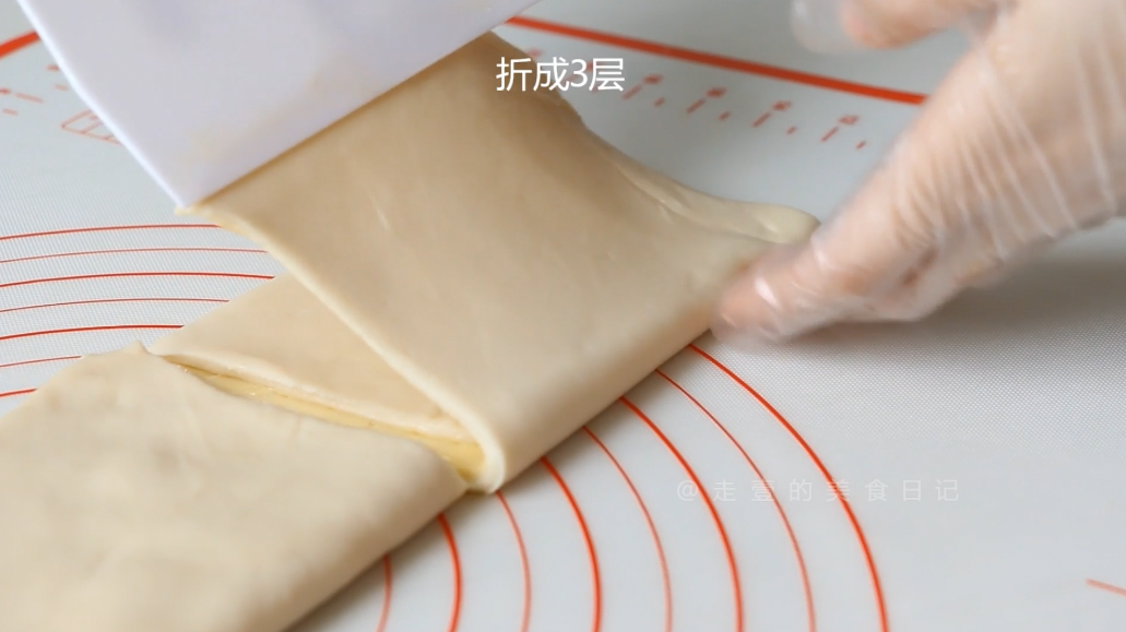 跨年啦！ | 过年宅家做面包 | 不用开酥的手撕杏仁小餐包