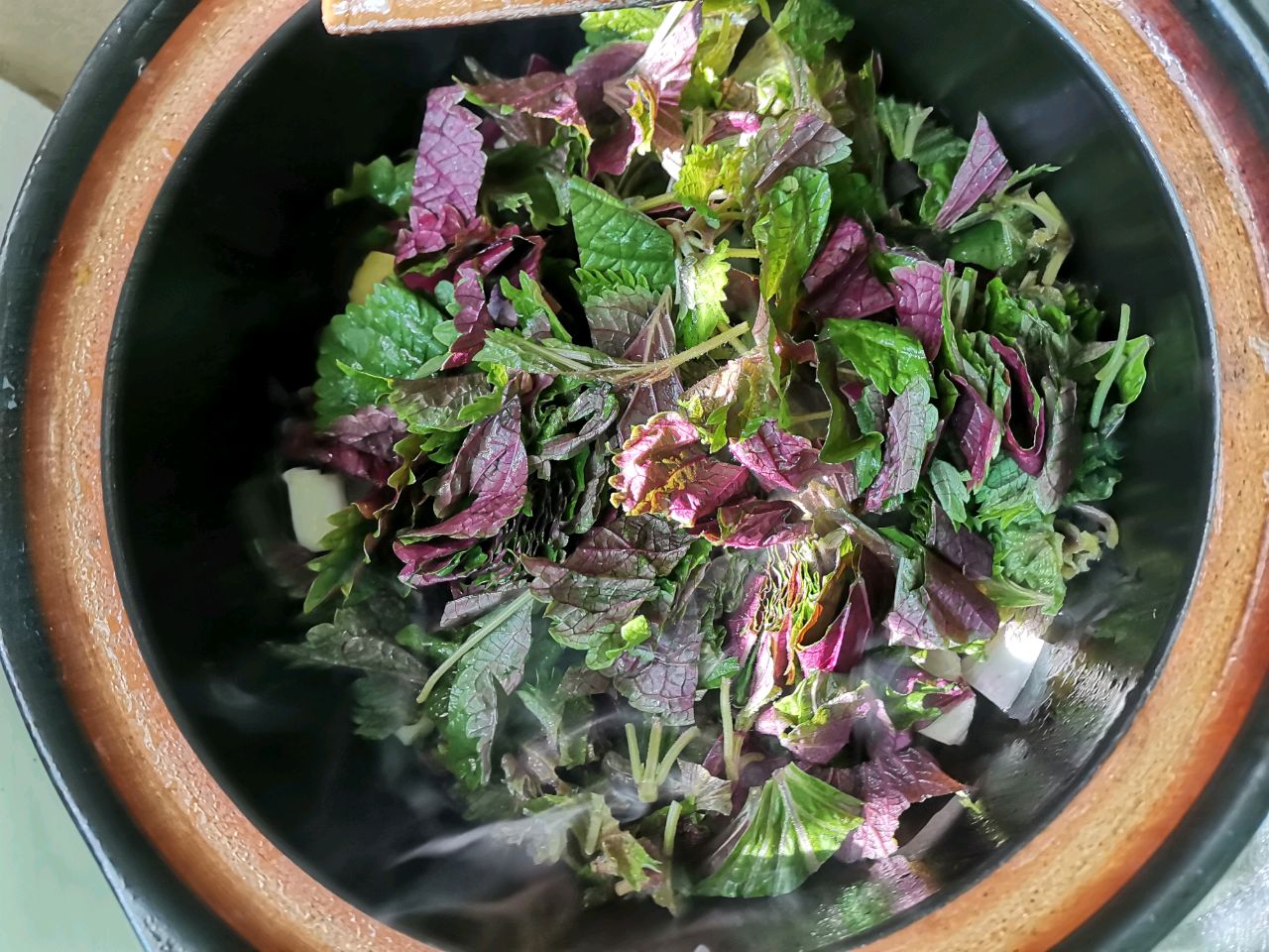 快手菜砂锅焗黄骨鱼