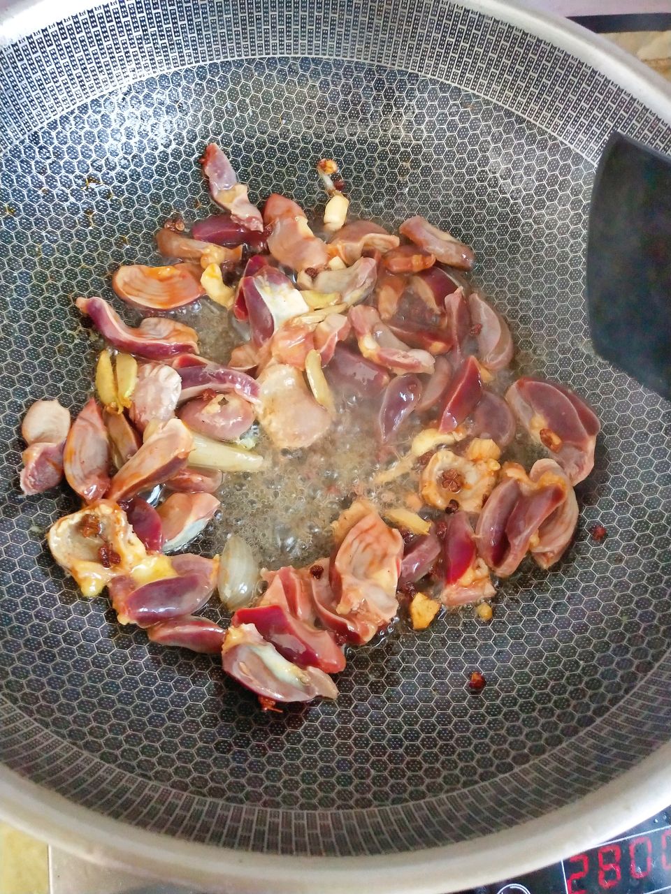 快手菜系列~酸辣脆爽的炒鸡肾