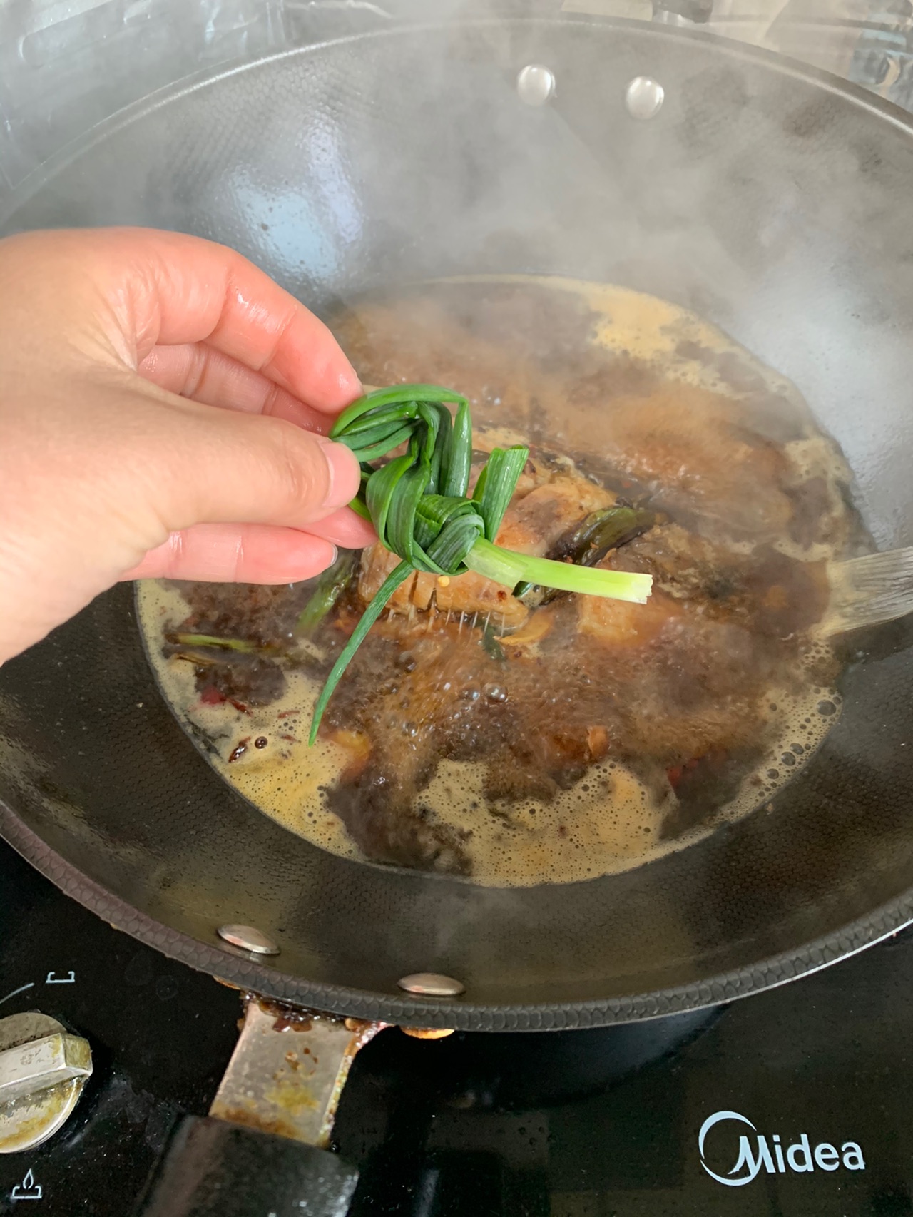 快手好吃的红烧鲫鱼