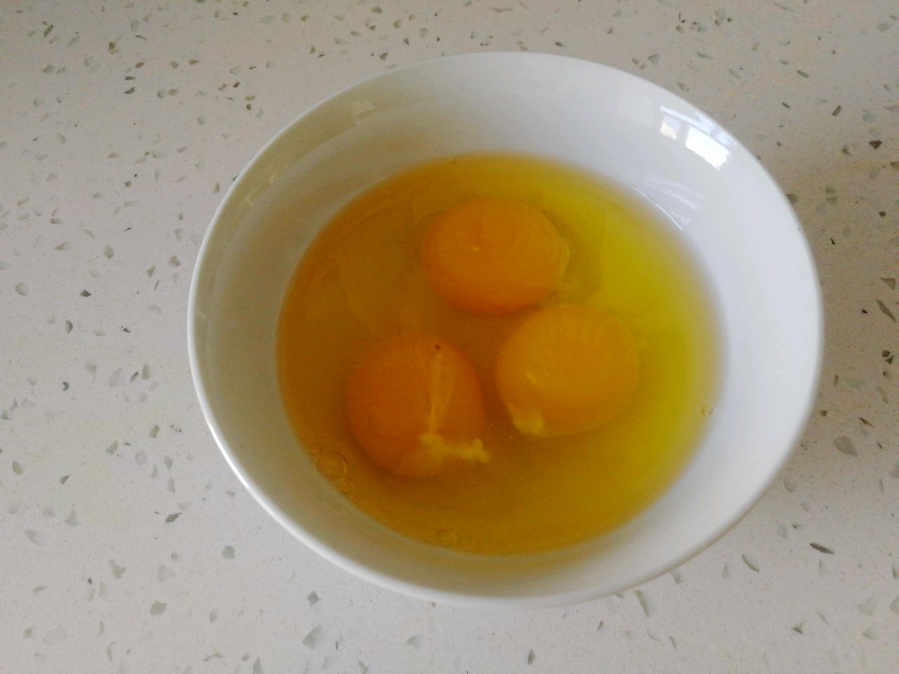 快手家常菜洋葱炒鸡蛋