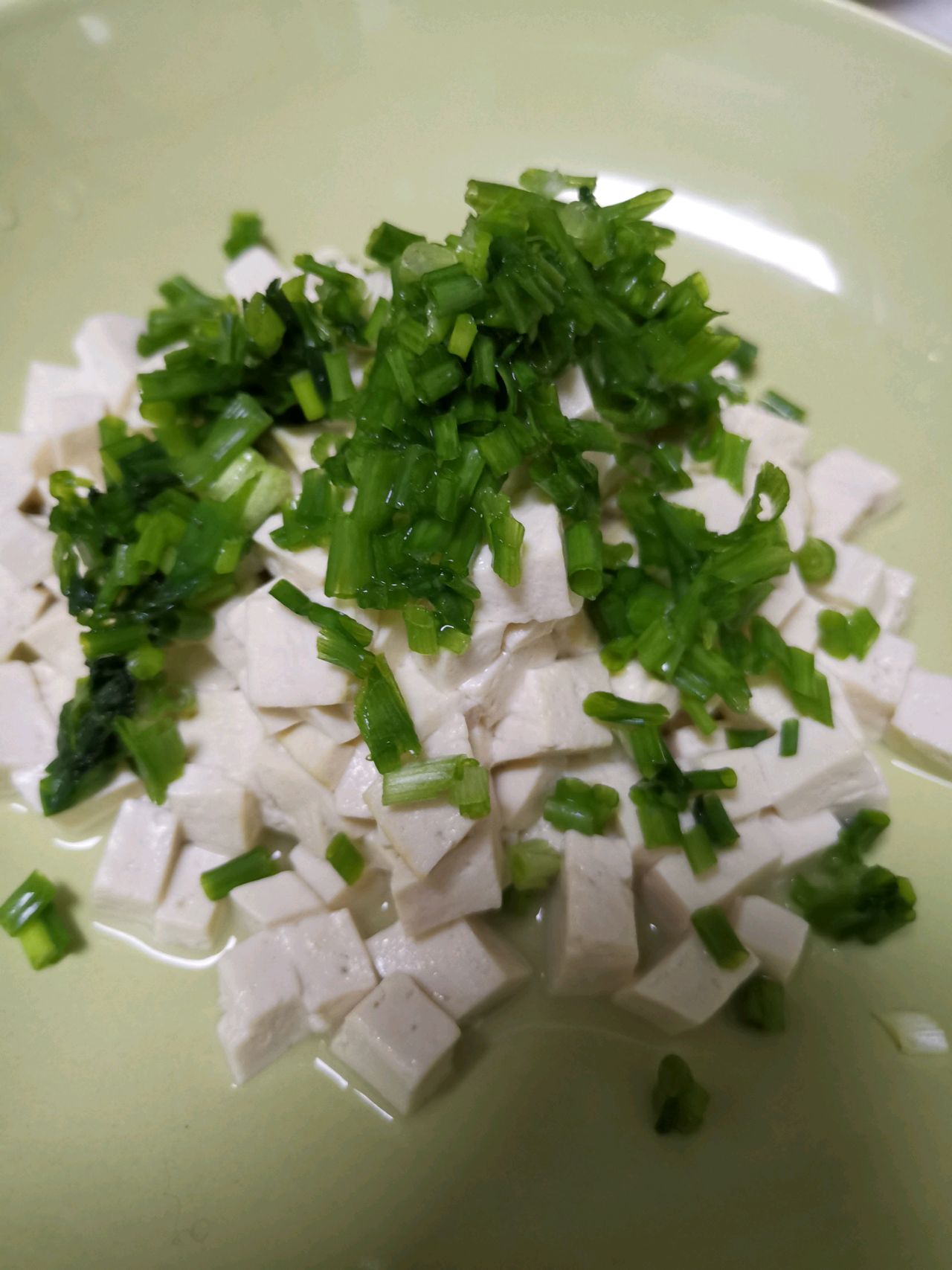 快手凉菜:小葱拌豆腐