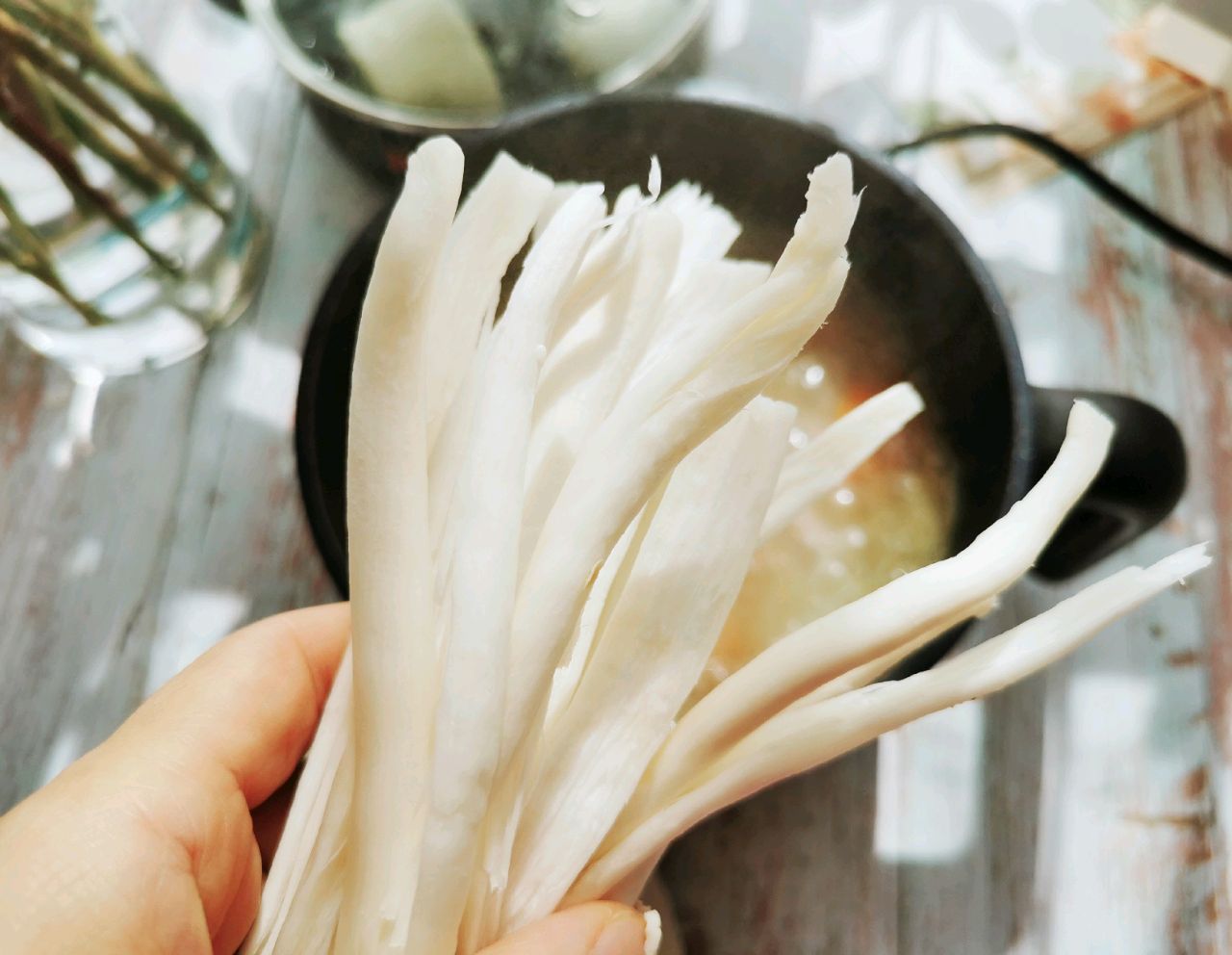 快手美味胡萝卜豆腐菌菇汤