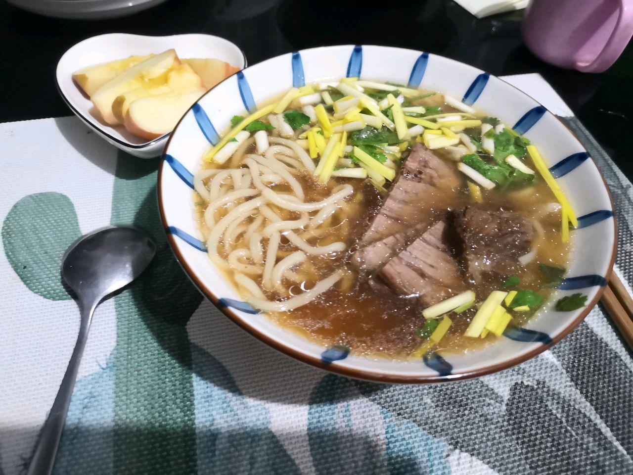 快手牛肉面