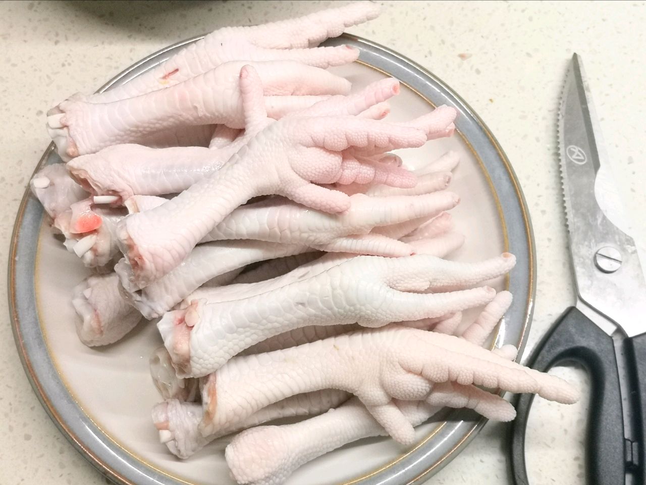 快手烧鸡爪