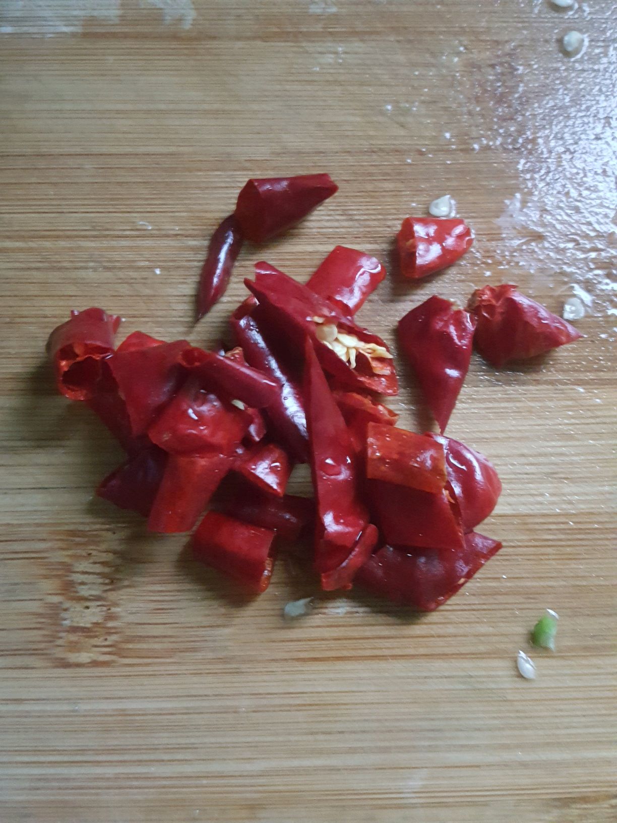 快手下饭菜——青椒榨菜丝