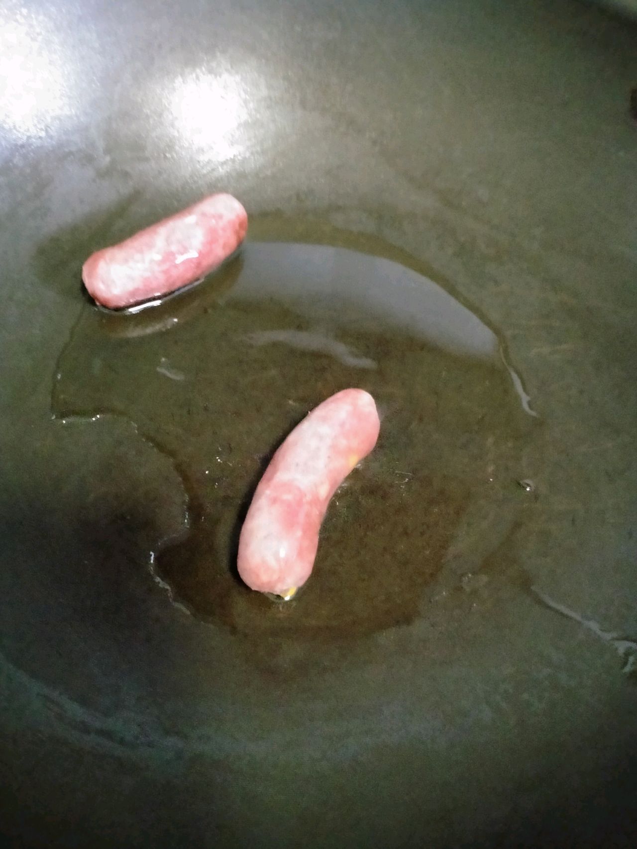 快手早餐，脆皮肠手抓饼
