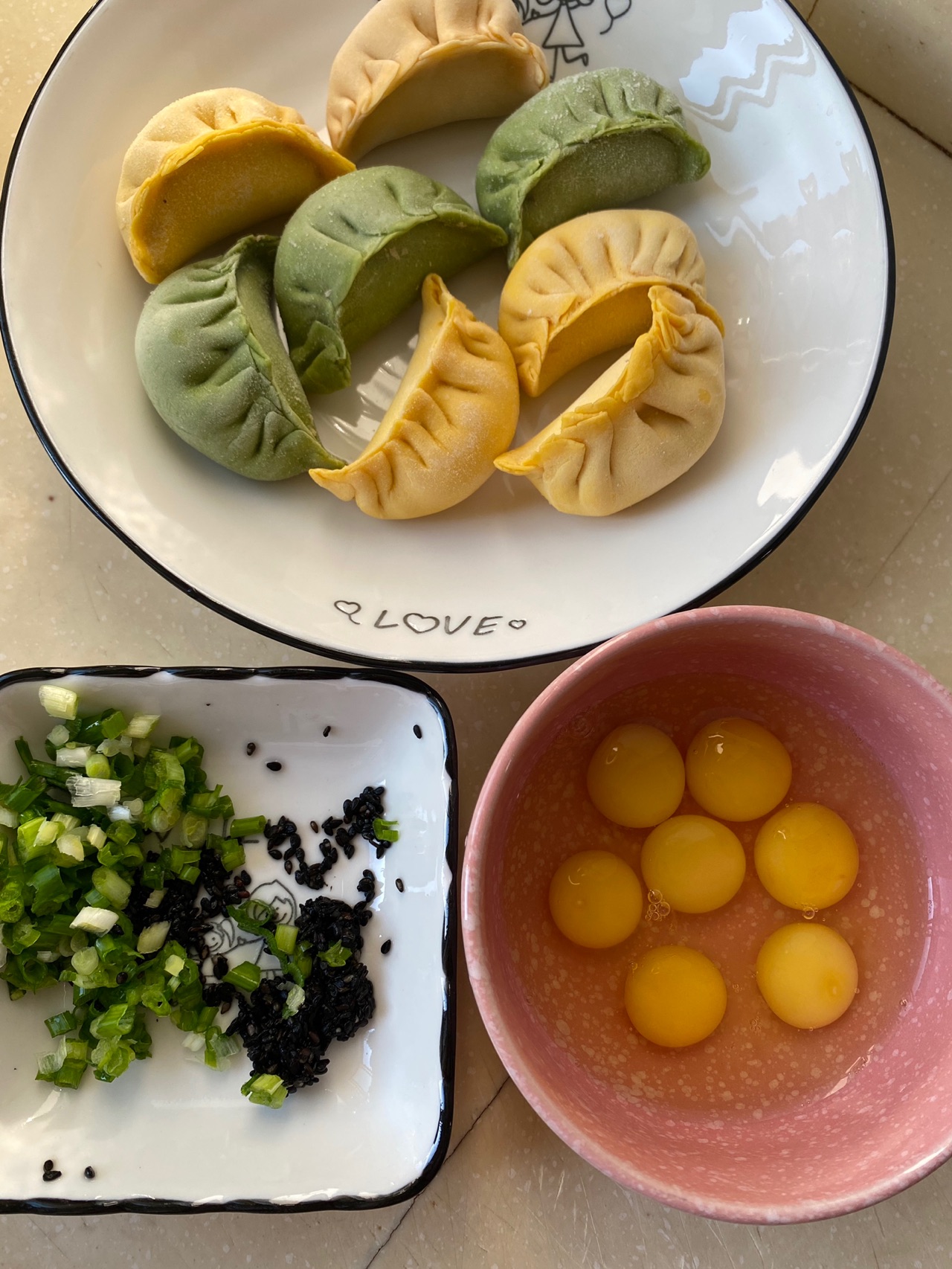 快手早餐，蛋煎水饺