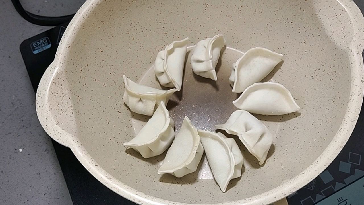 快手早餐煎饺