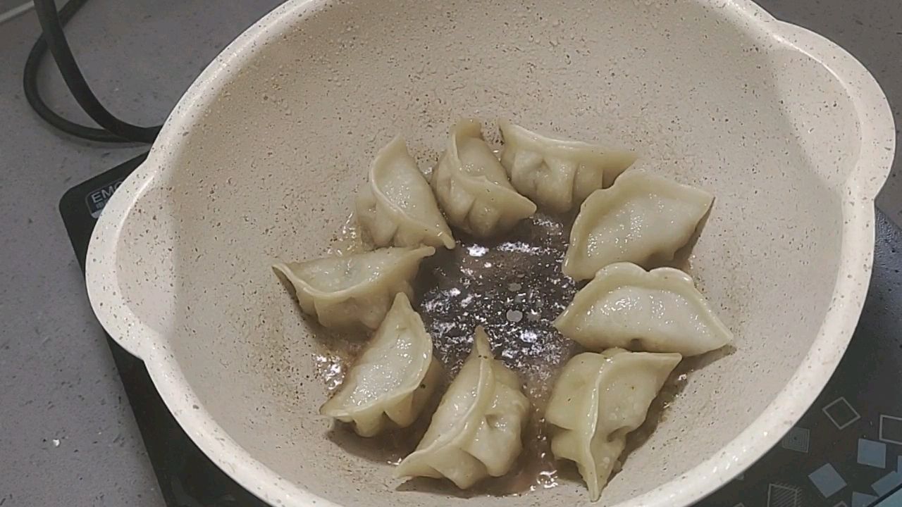 快手早餐煎饺