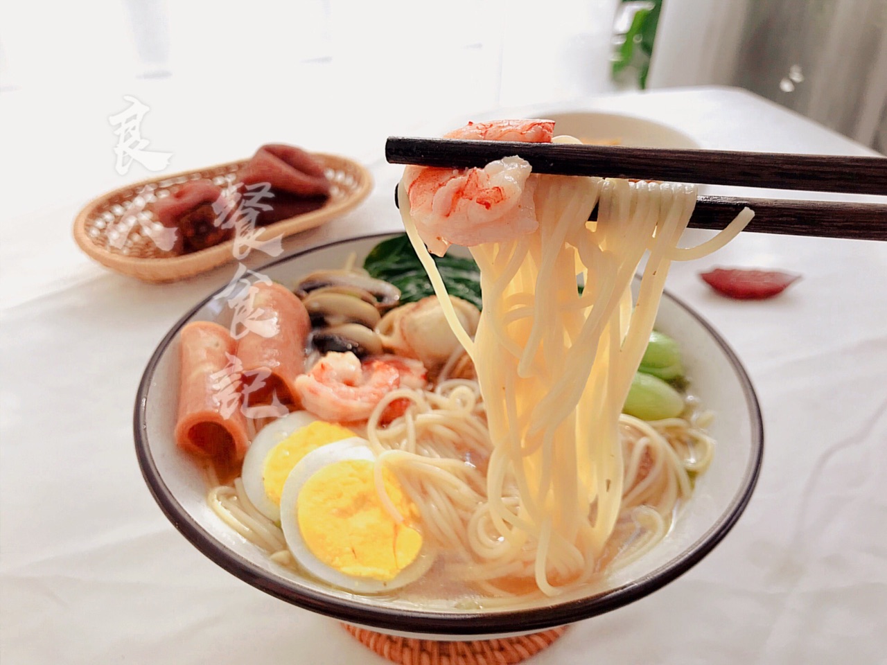 快速懒人早餐【海鲜面条】