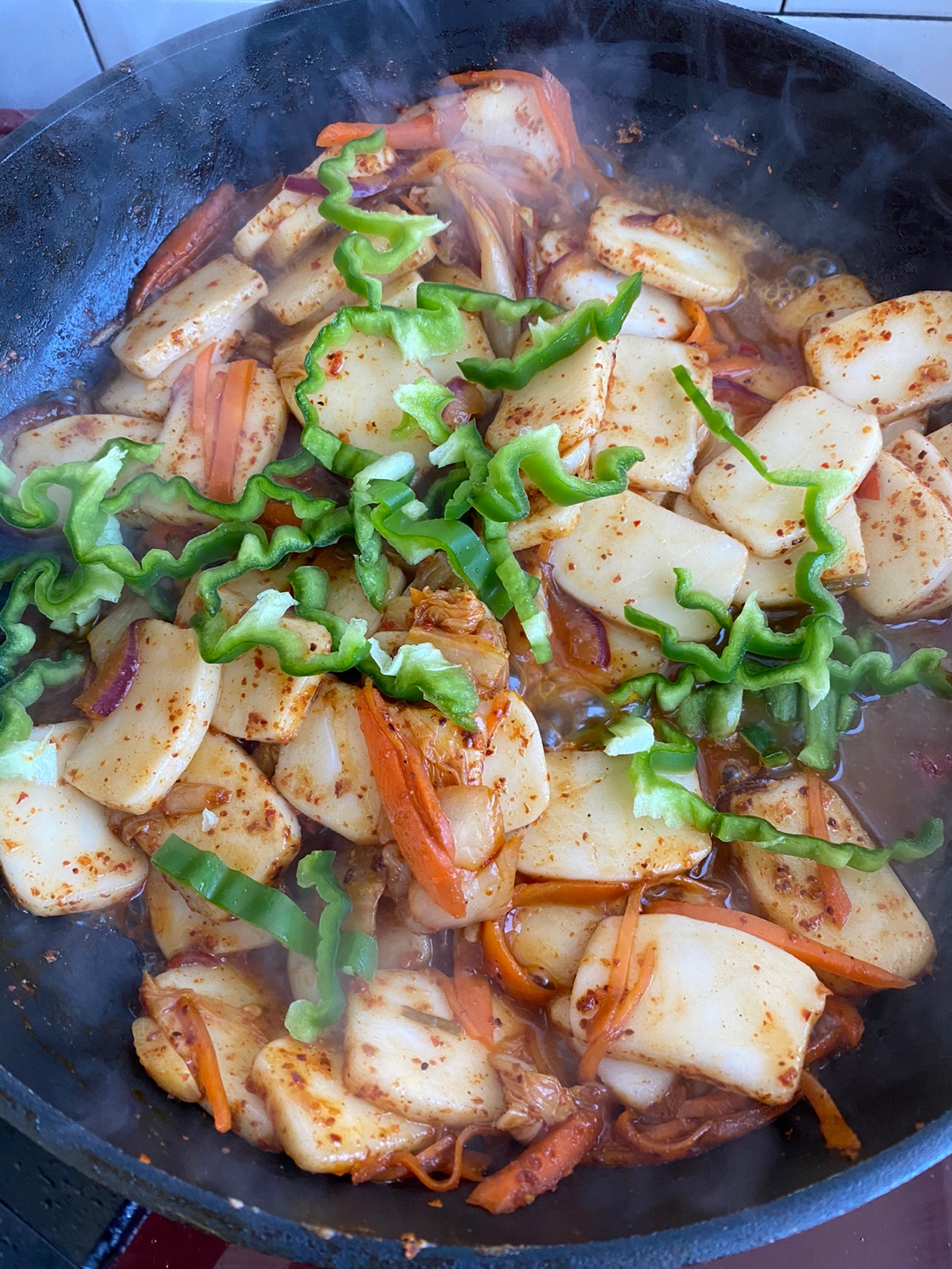 辣白菜炒年糕