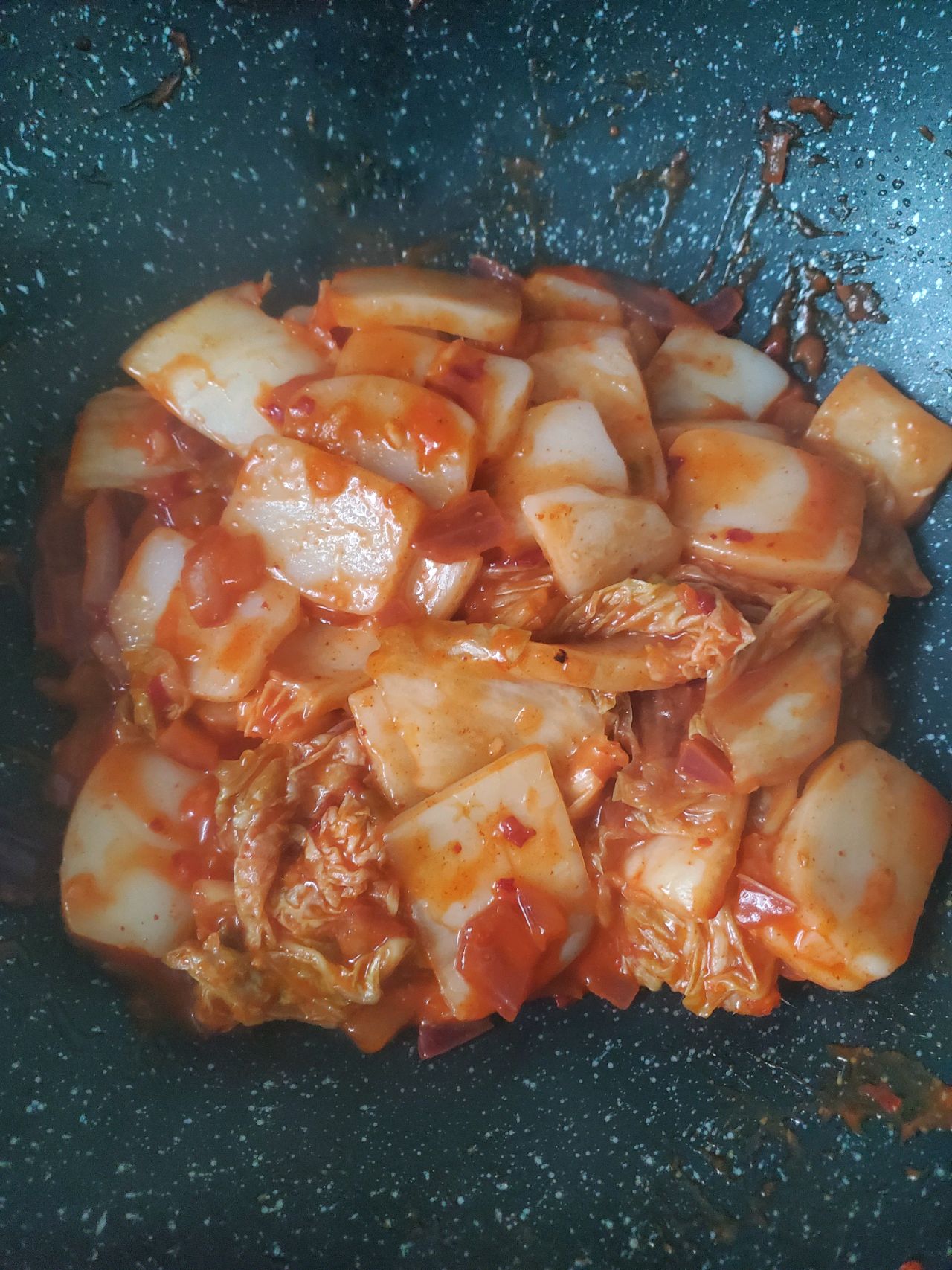 辣白菜炒年糕
