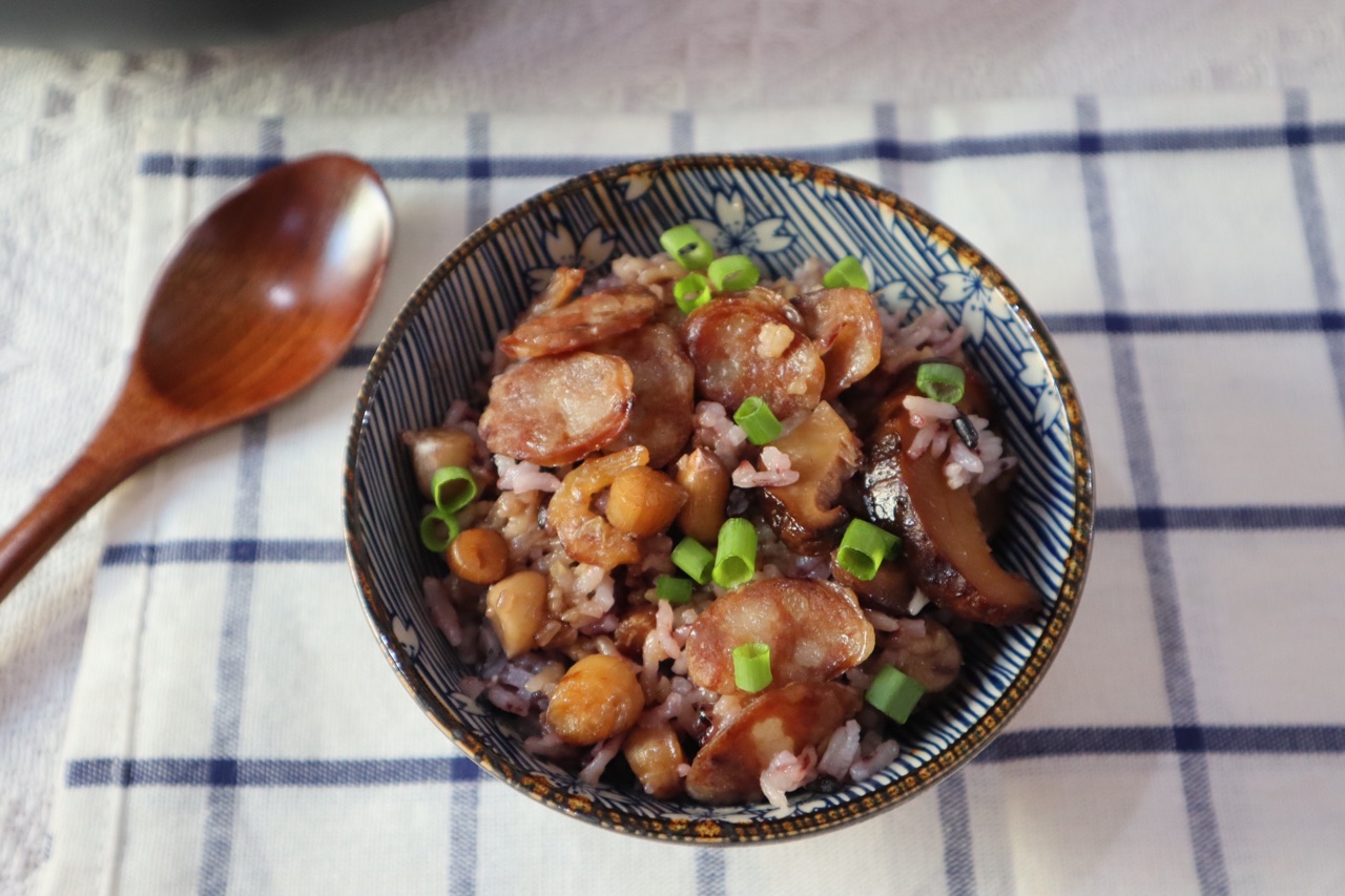 腊肠八宝饭