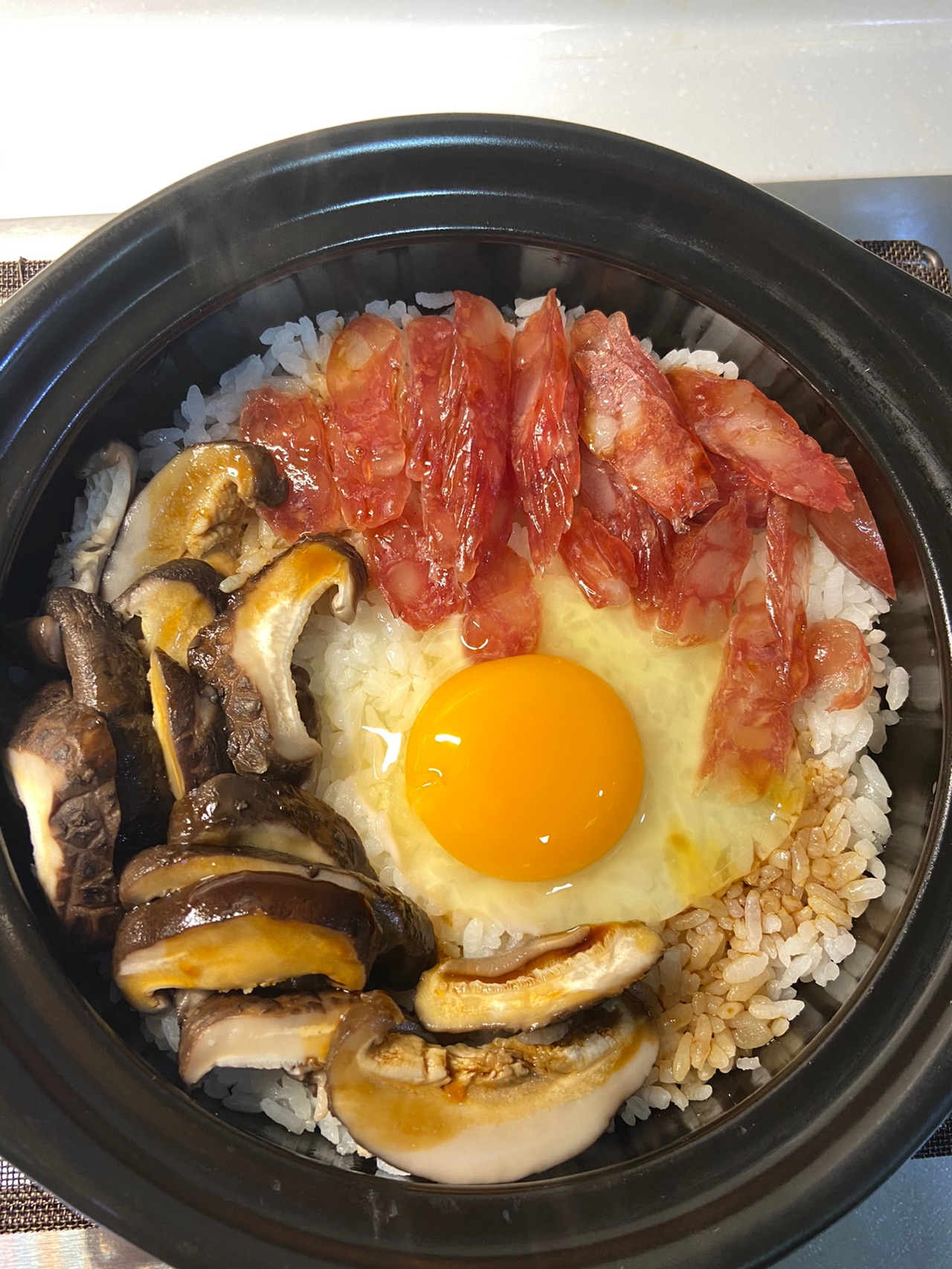 腊肠煲仔饭