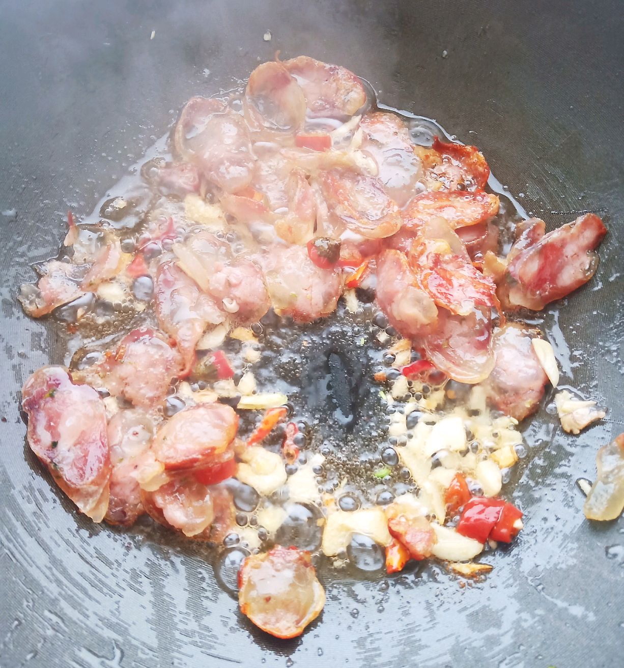 腊肠炒儿菜
