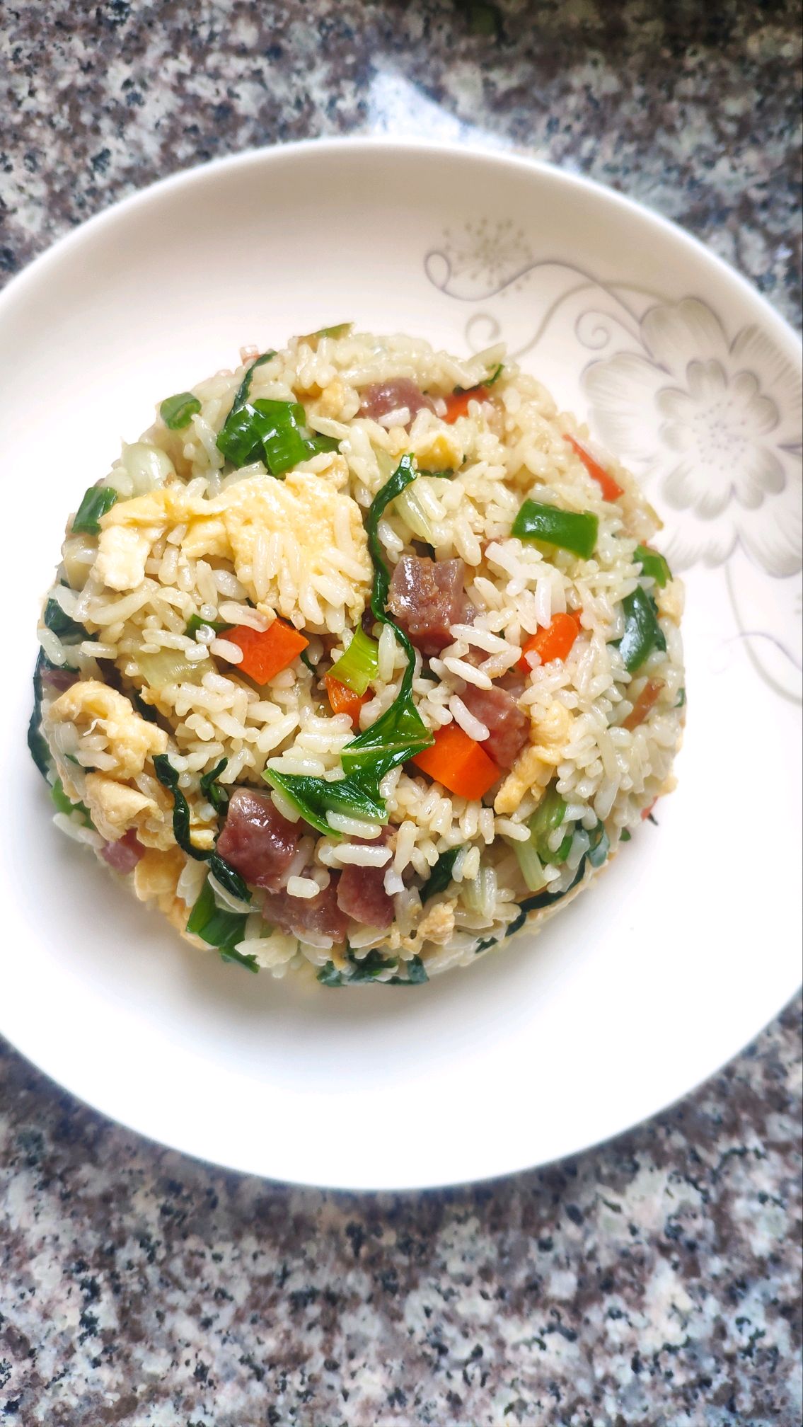 腊肠炒饭