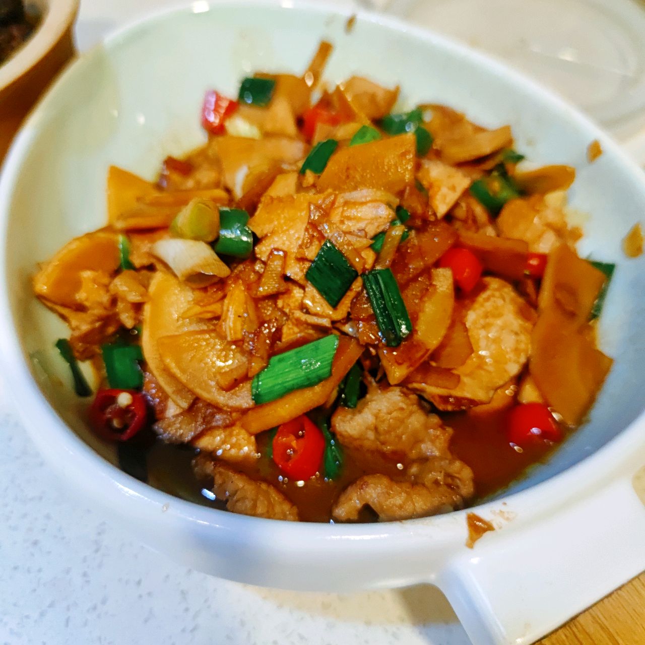 腊肠砂锅饭