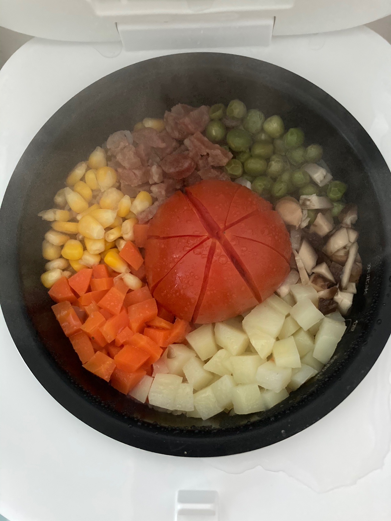 腊肠什锦饭