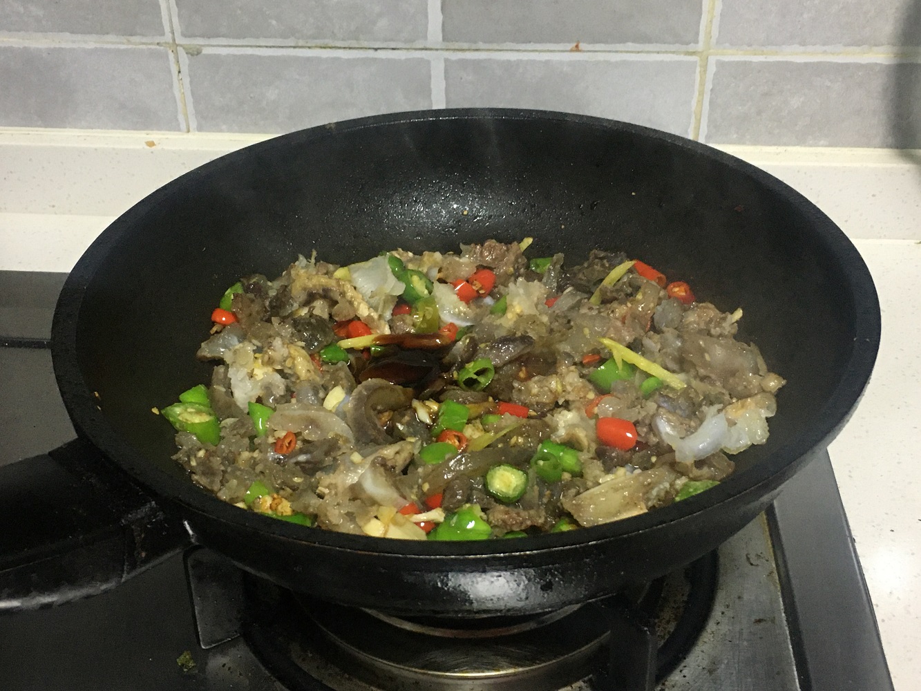 辣炒拆骨肉