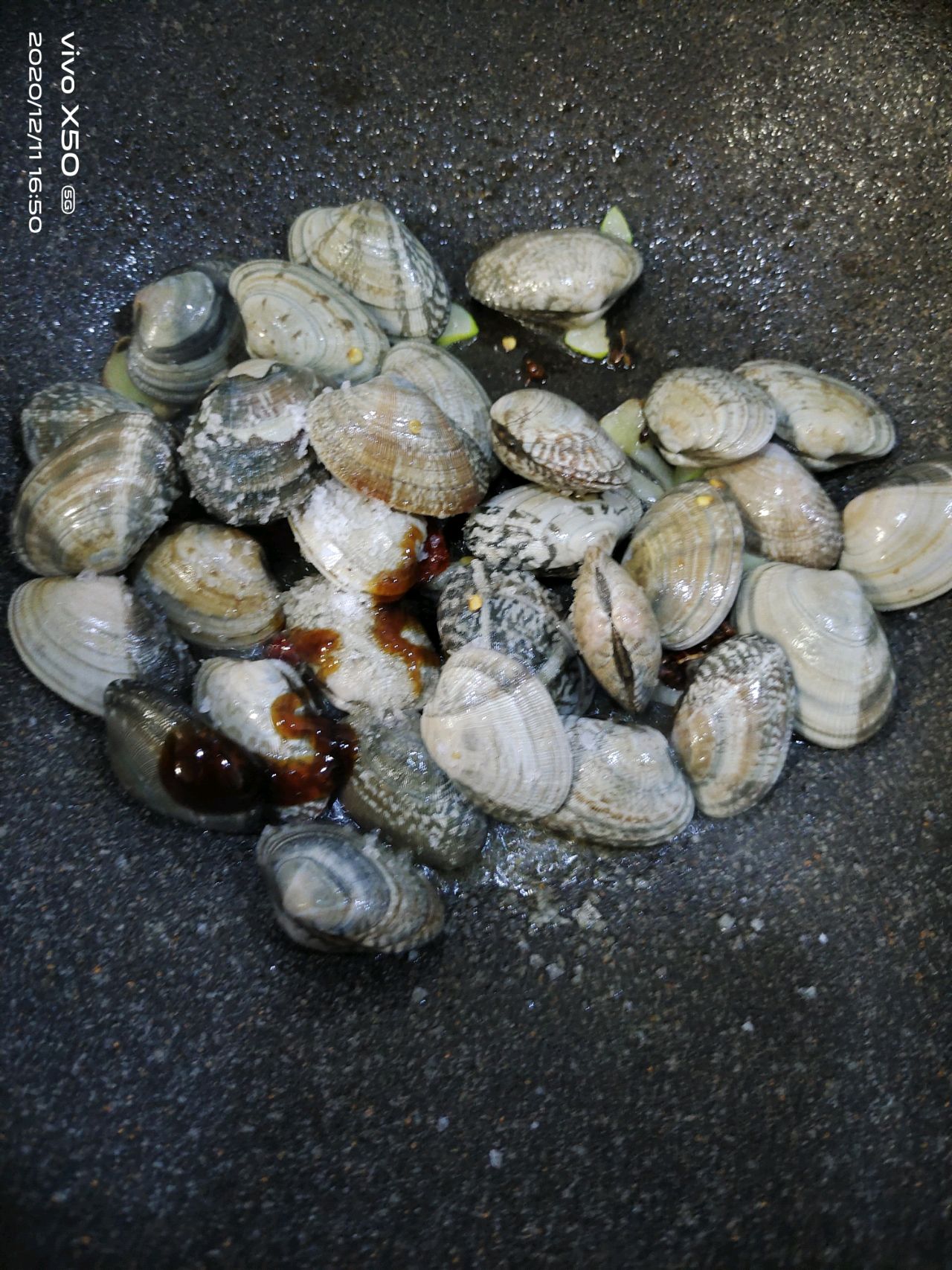 辣炒蚬子