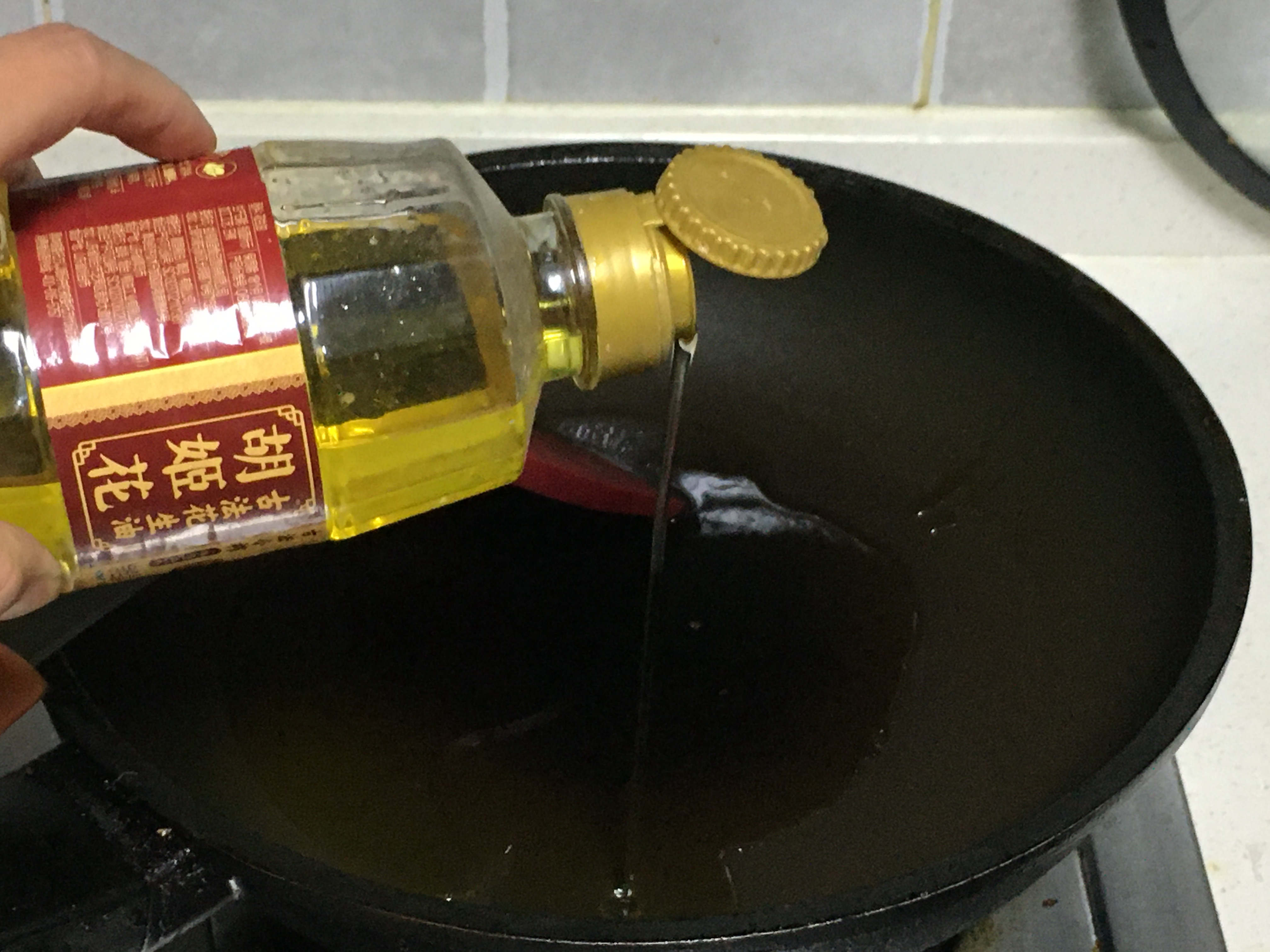 辣炒油渣荷包蛋