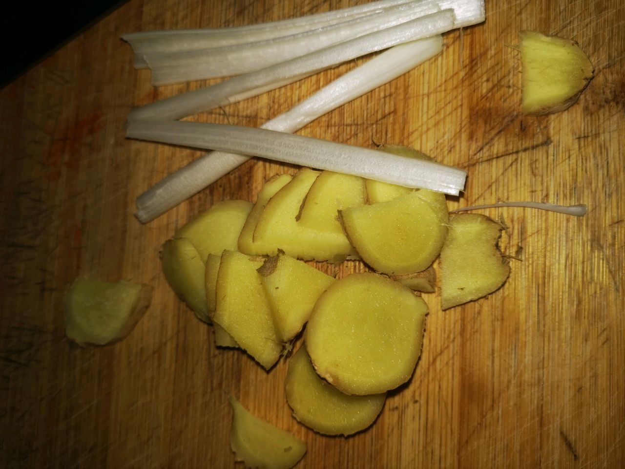 腊鸡腿