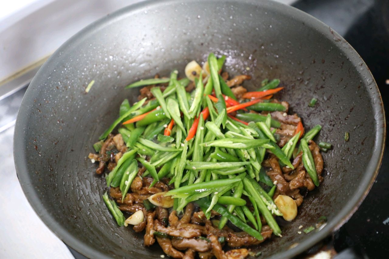 辣椒炒肉丝