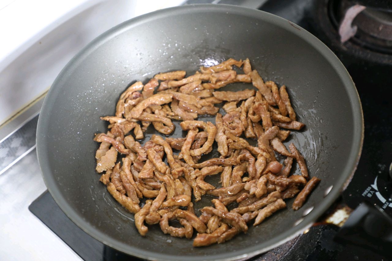 辣椒炒肉丝