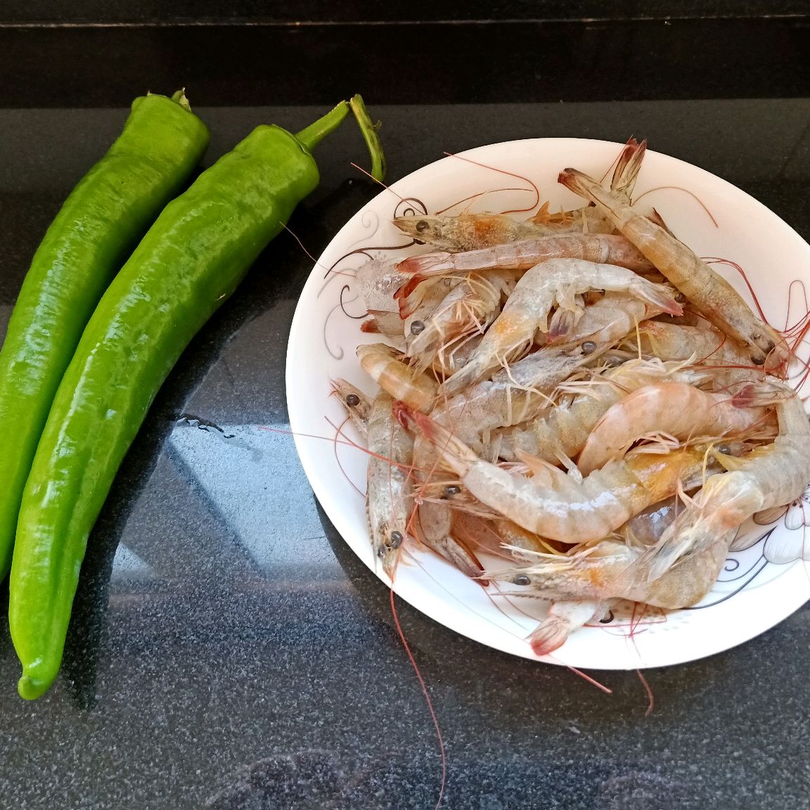 辣椒炒虾