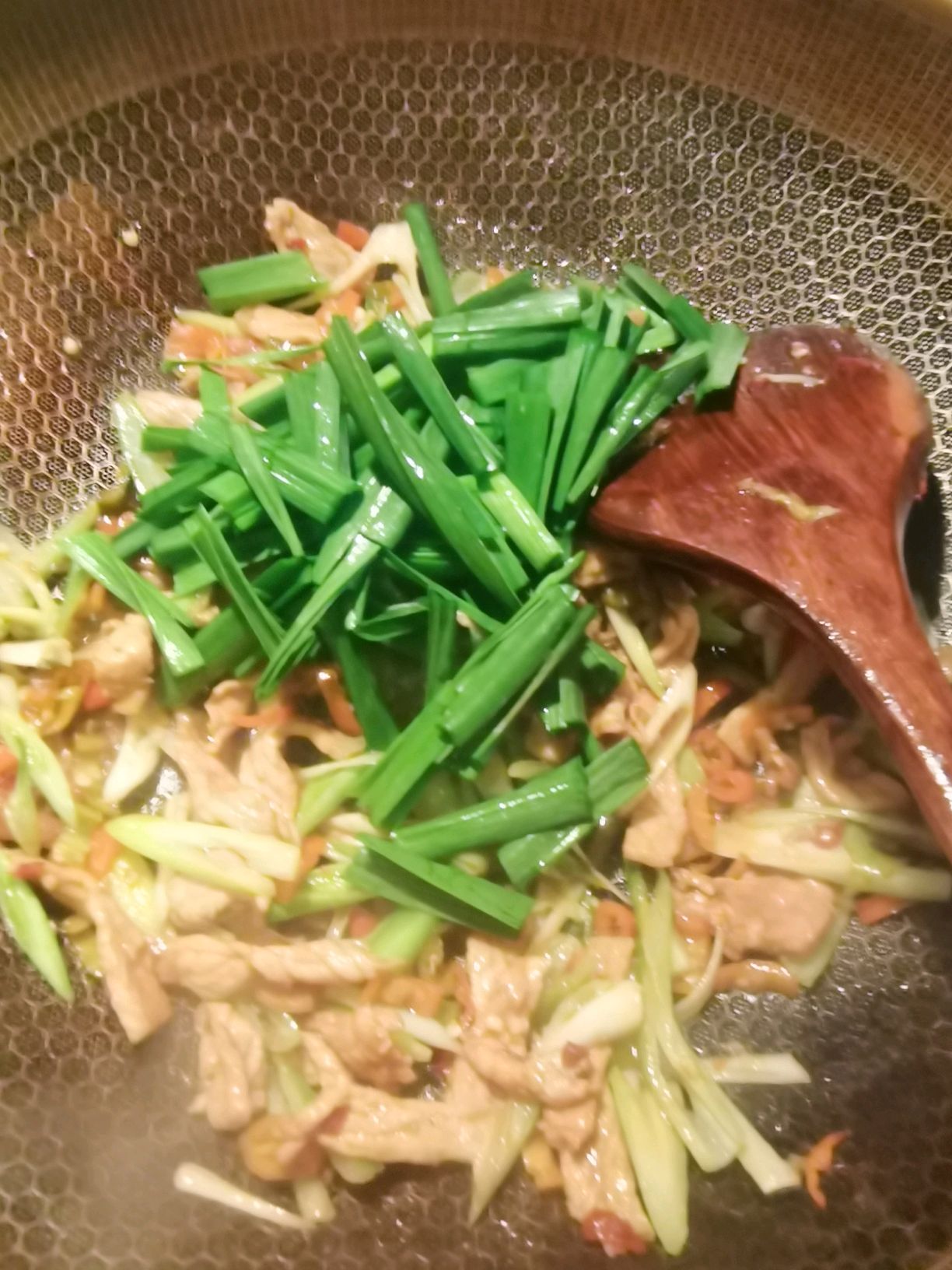辣椒大蒜炒肉