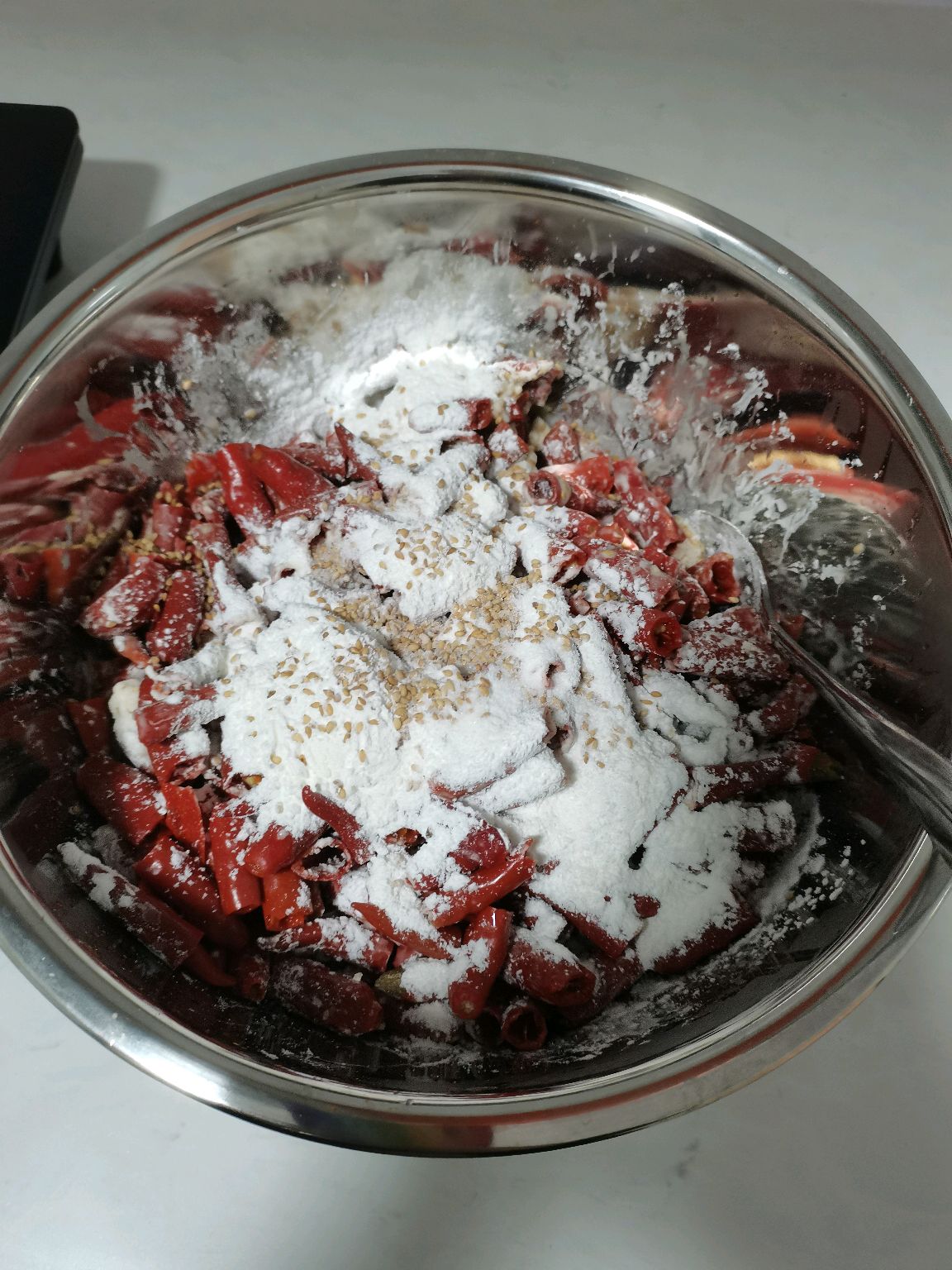 辣椒酥