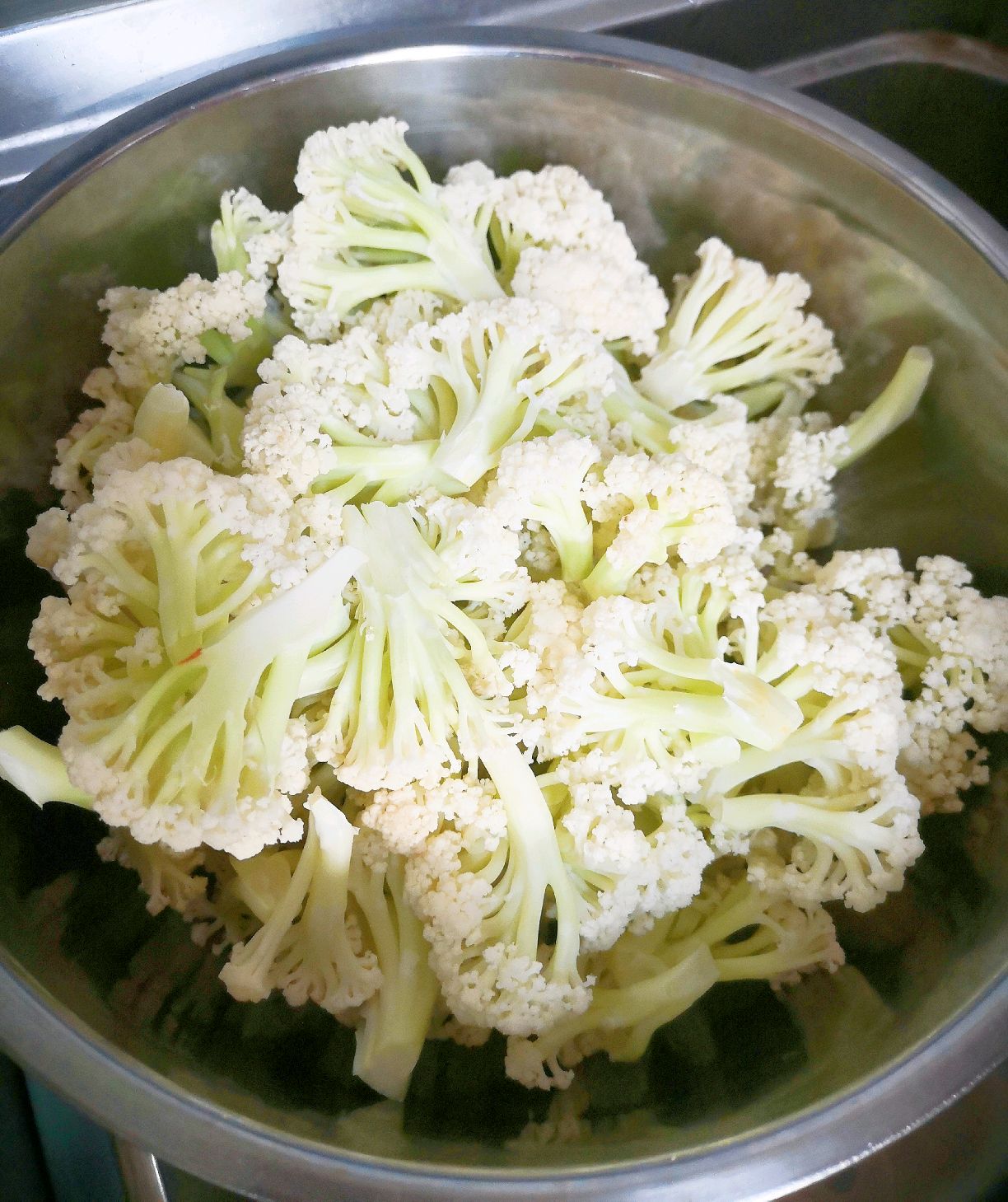 腊肉炒菜花