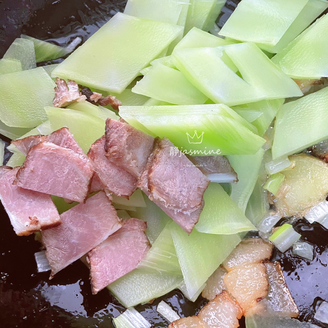 腊肉炒青笋