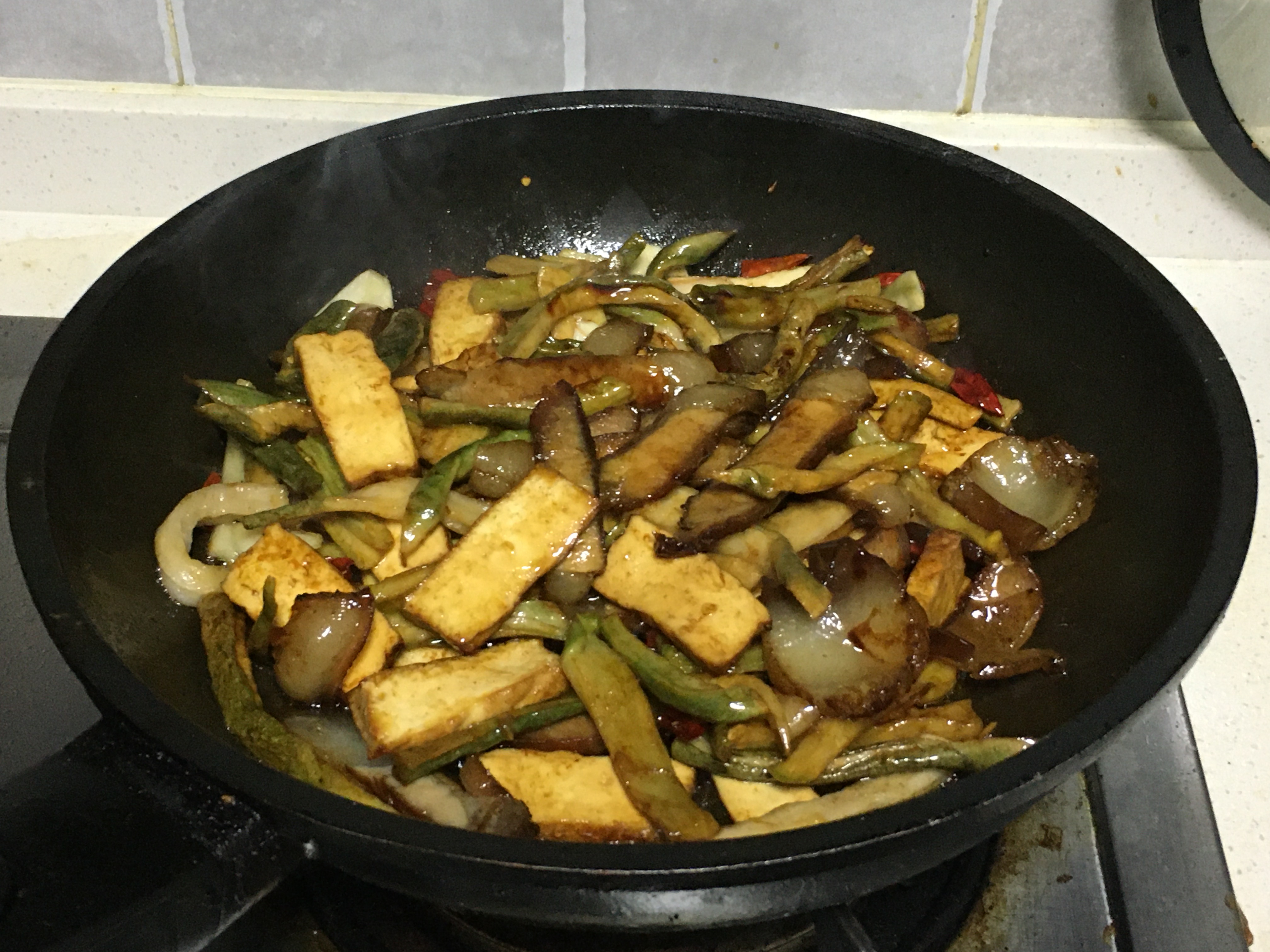 腊肉香干炒萝卜干