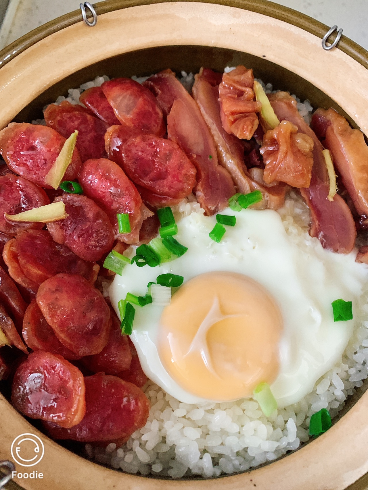 腊味煲仔饭