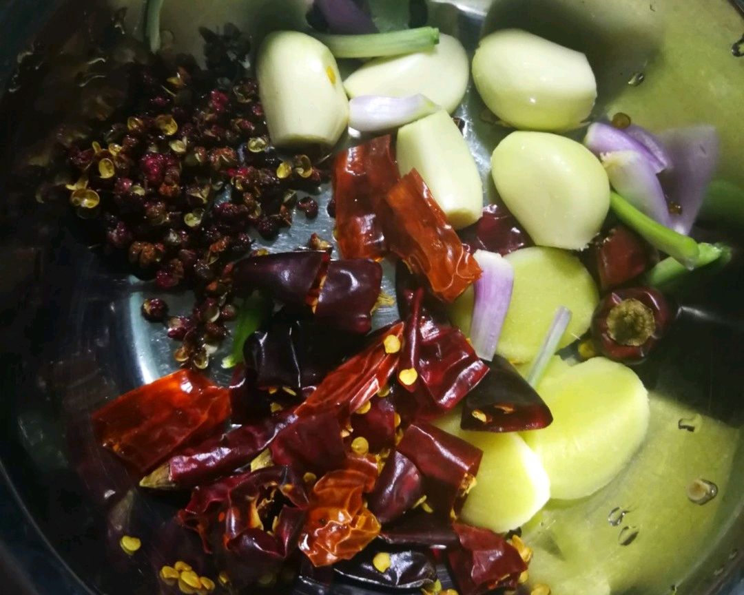辣子鸡