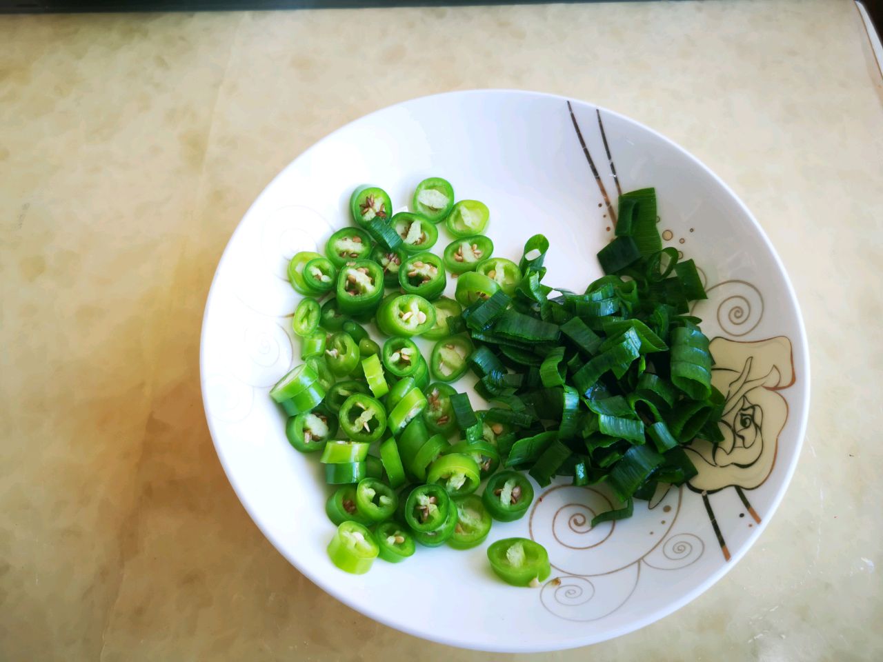 辣子鸡翅